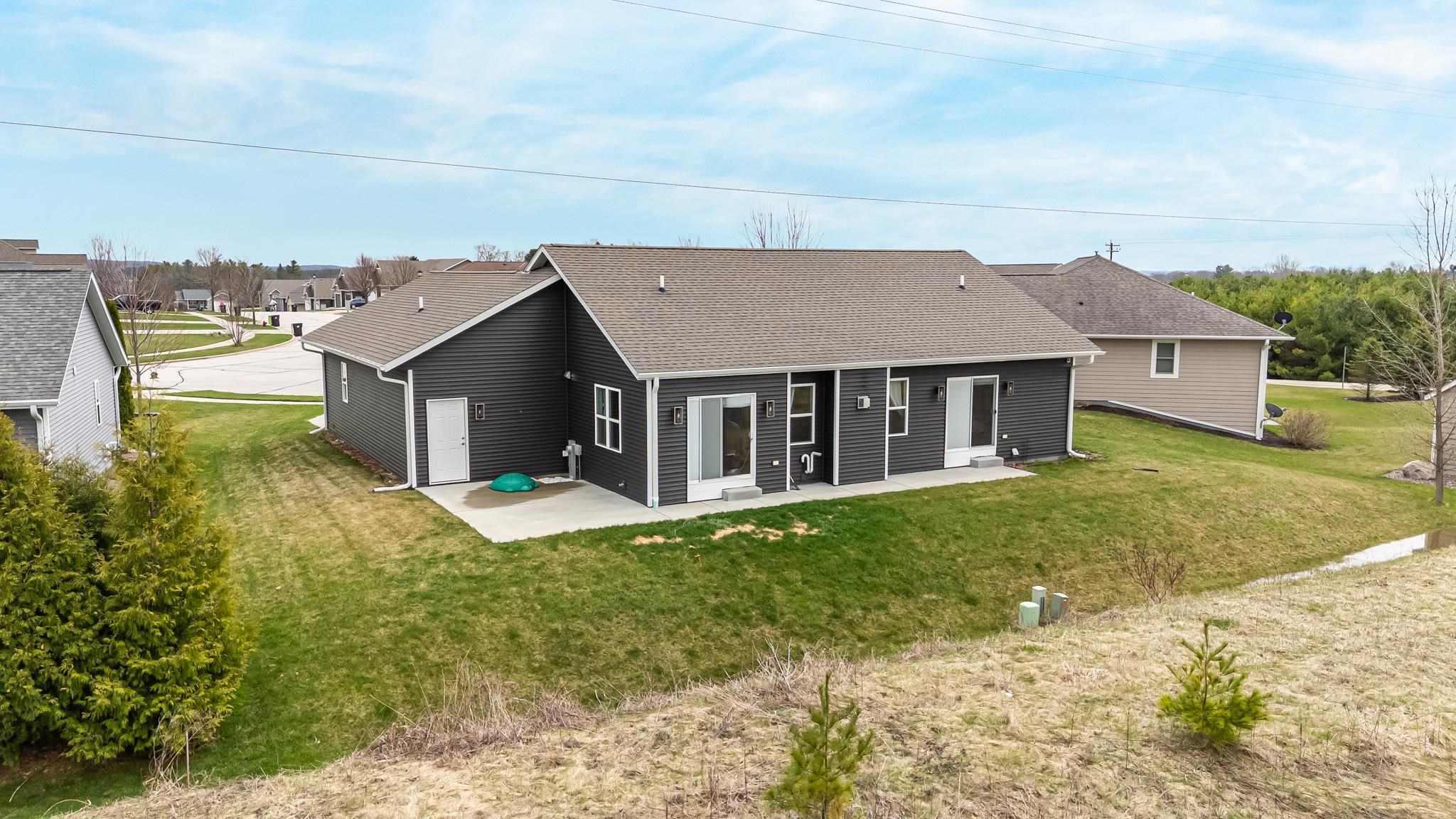 531 S SILVER FOX Drive