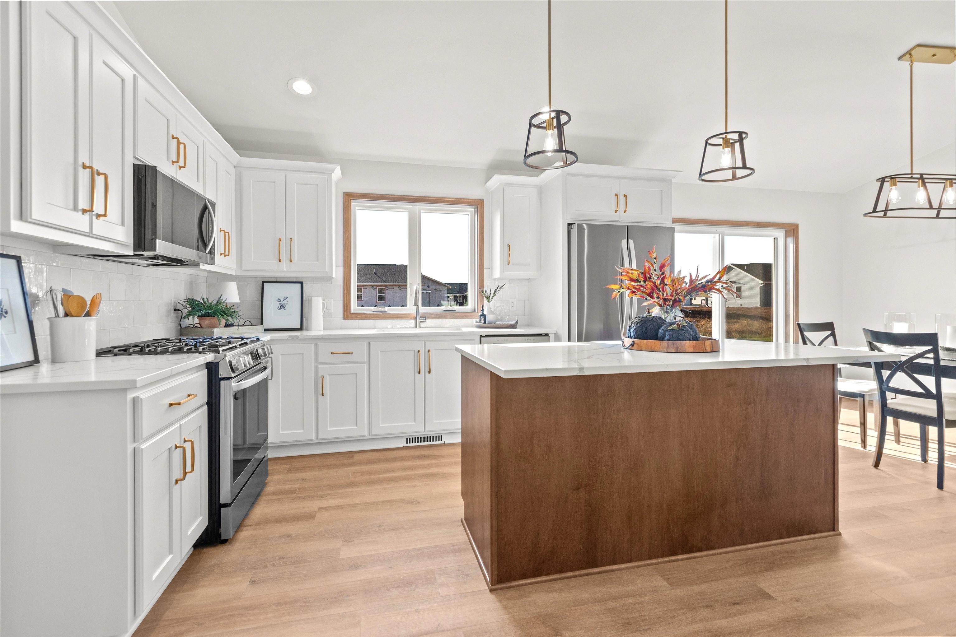 2041 BEAR PAW Trail