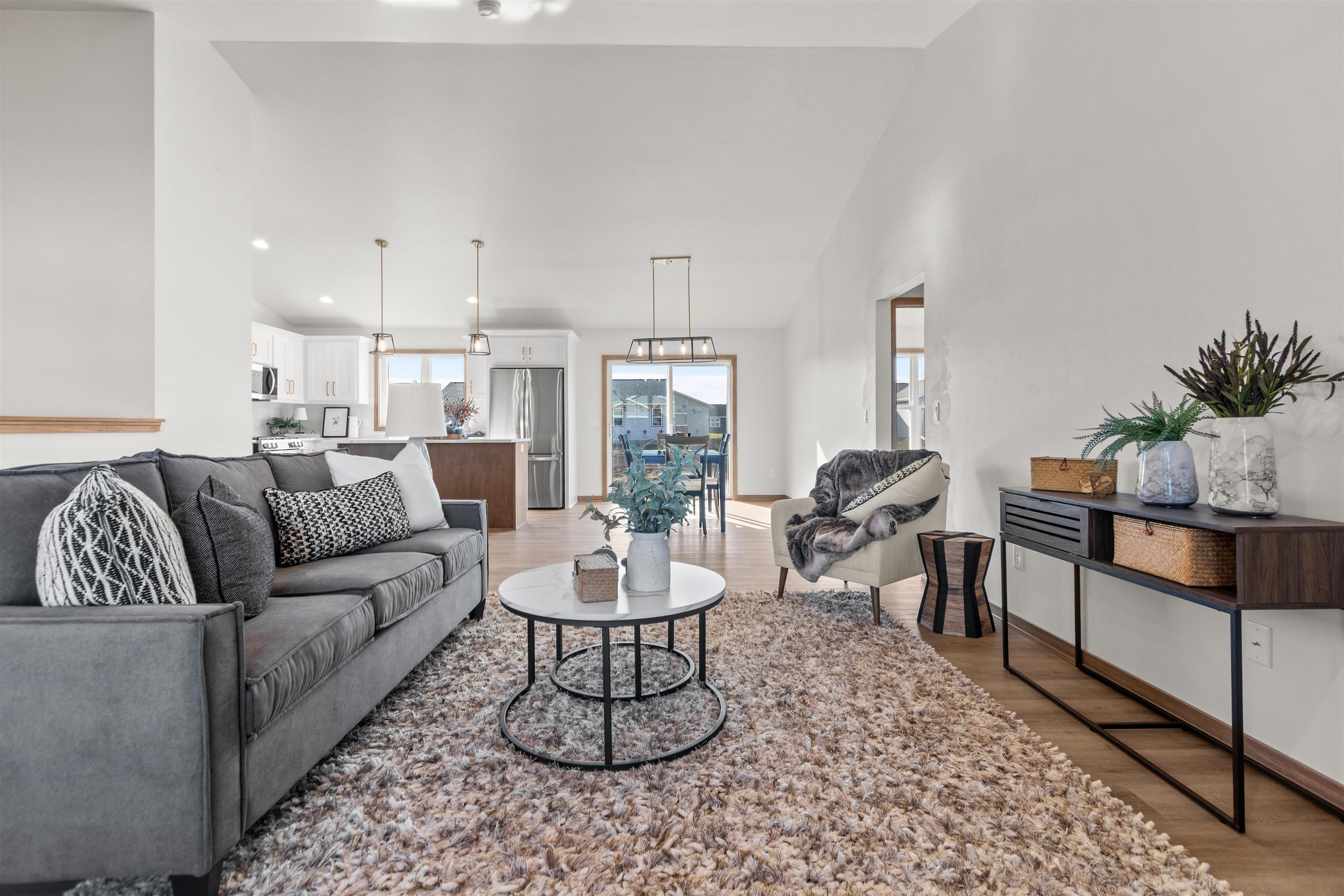 2041 BEAR PAW Trail