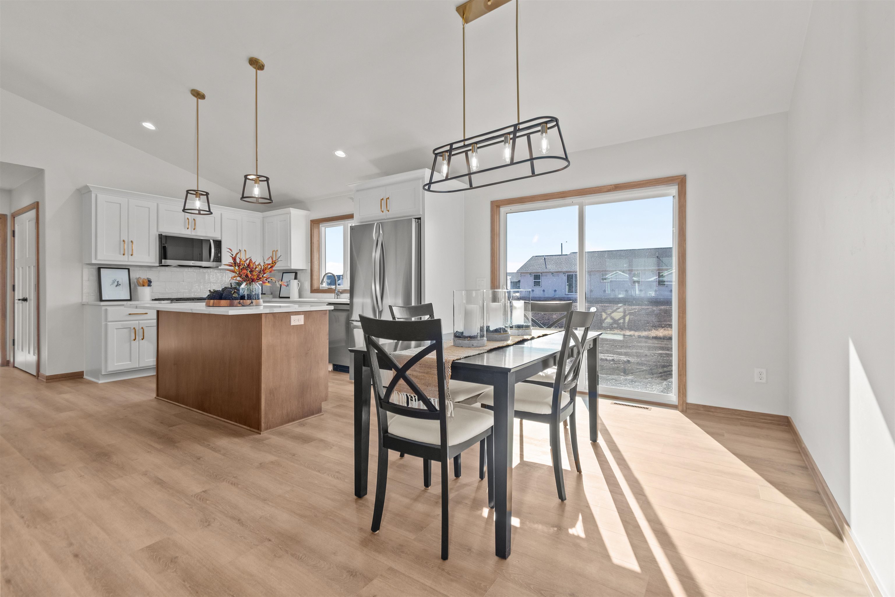 2041 BEAR PAW Trail