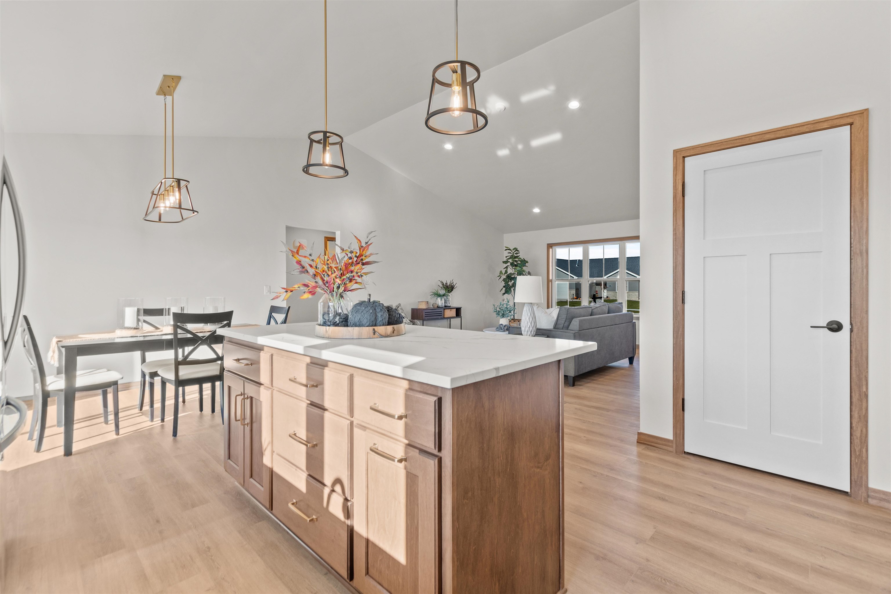 2041 BEAR PAW Trail