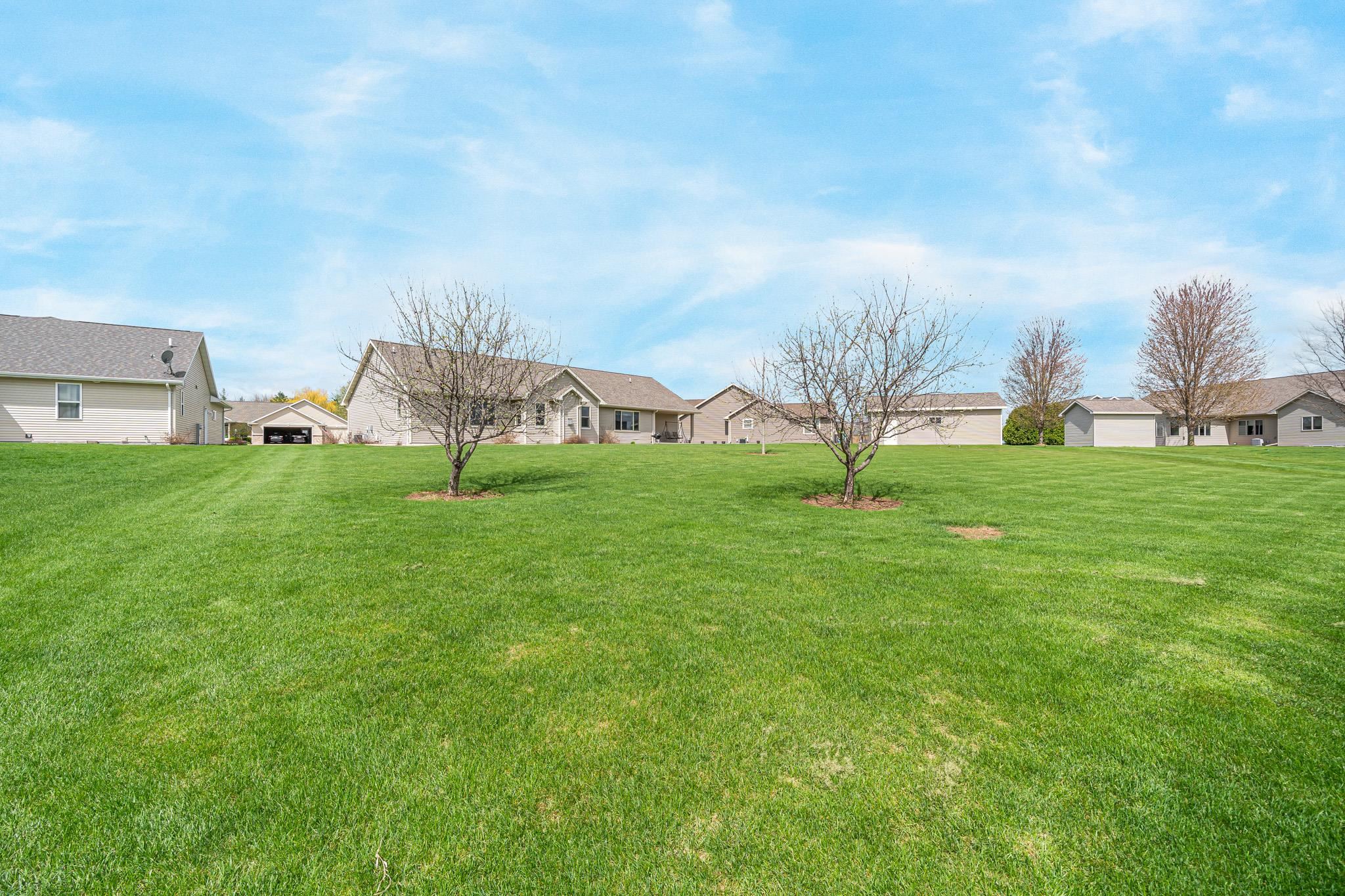 N984 GLENNVIEW Drive