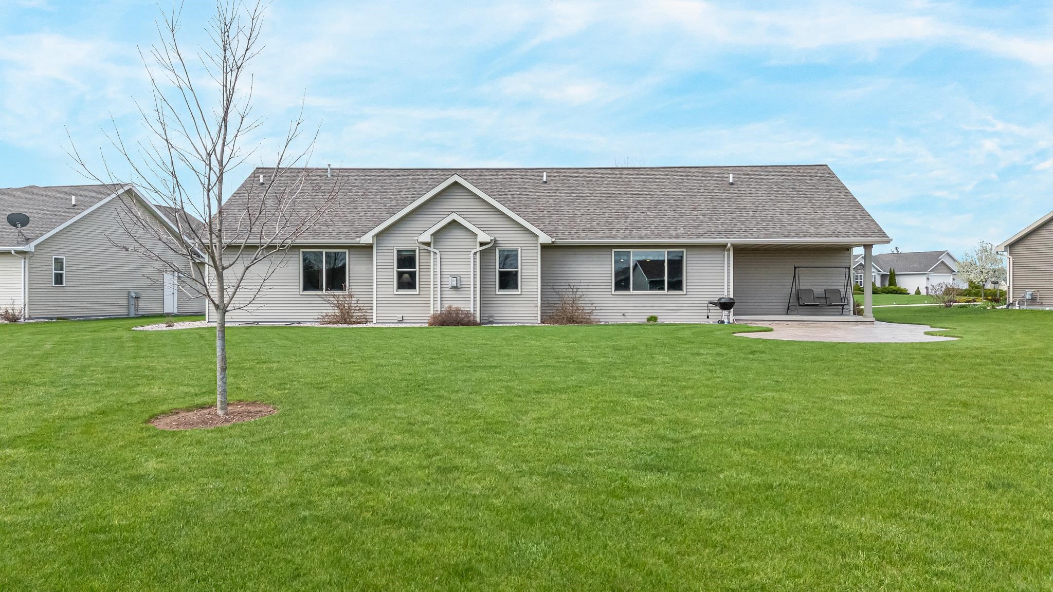 N984 GLENNVIEW Drive