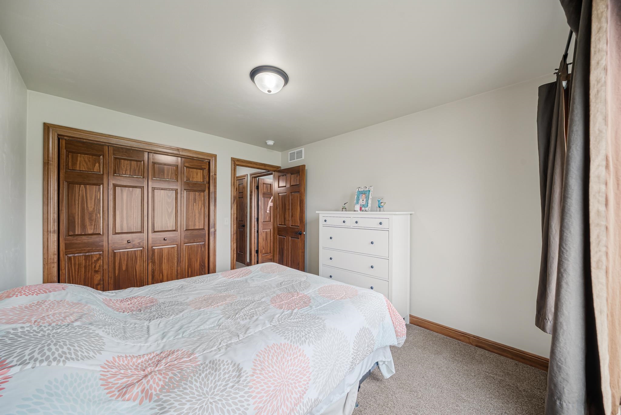 N984 GLENNVIEW Drive