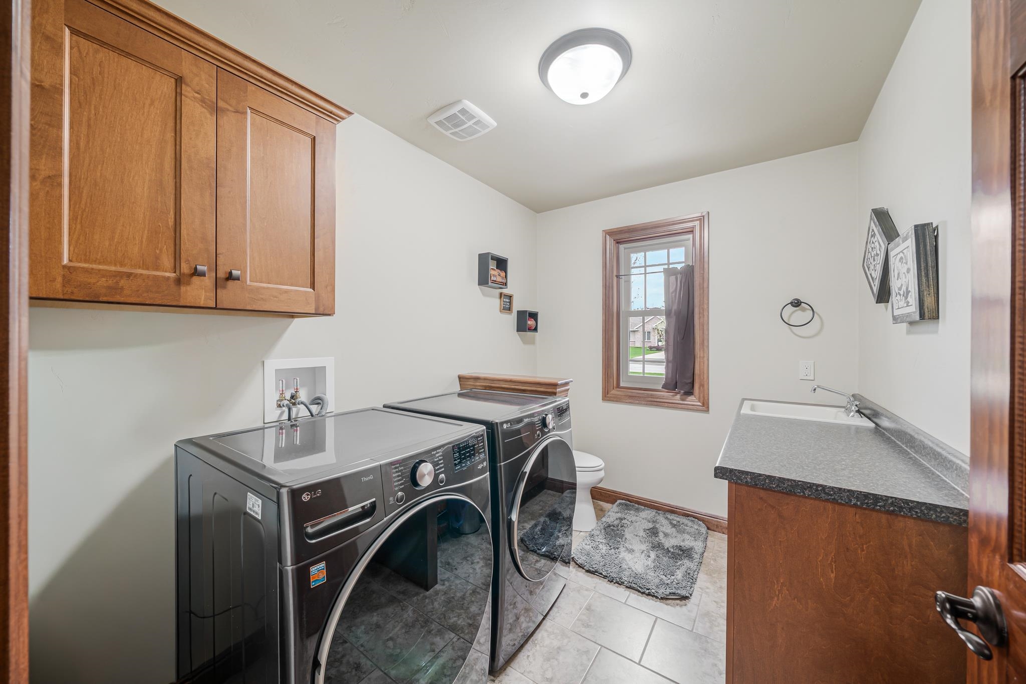 N984 GLENNVIEW Drive