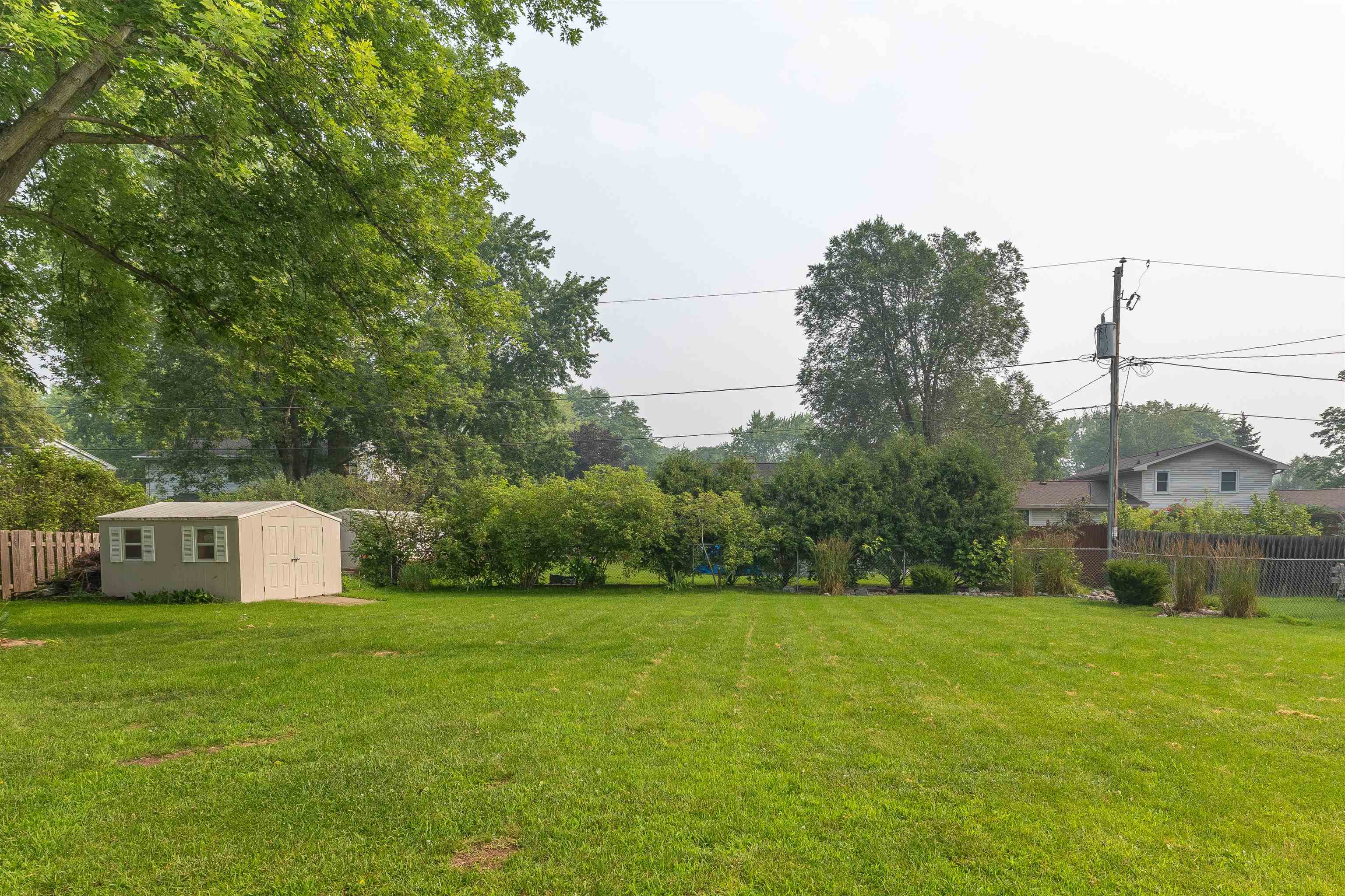 559 HILLTOP Drive