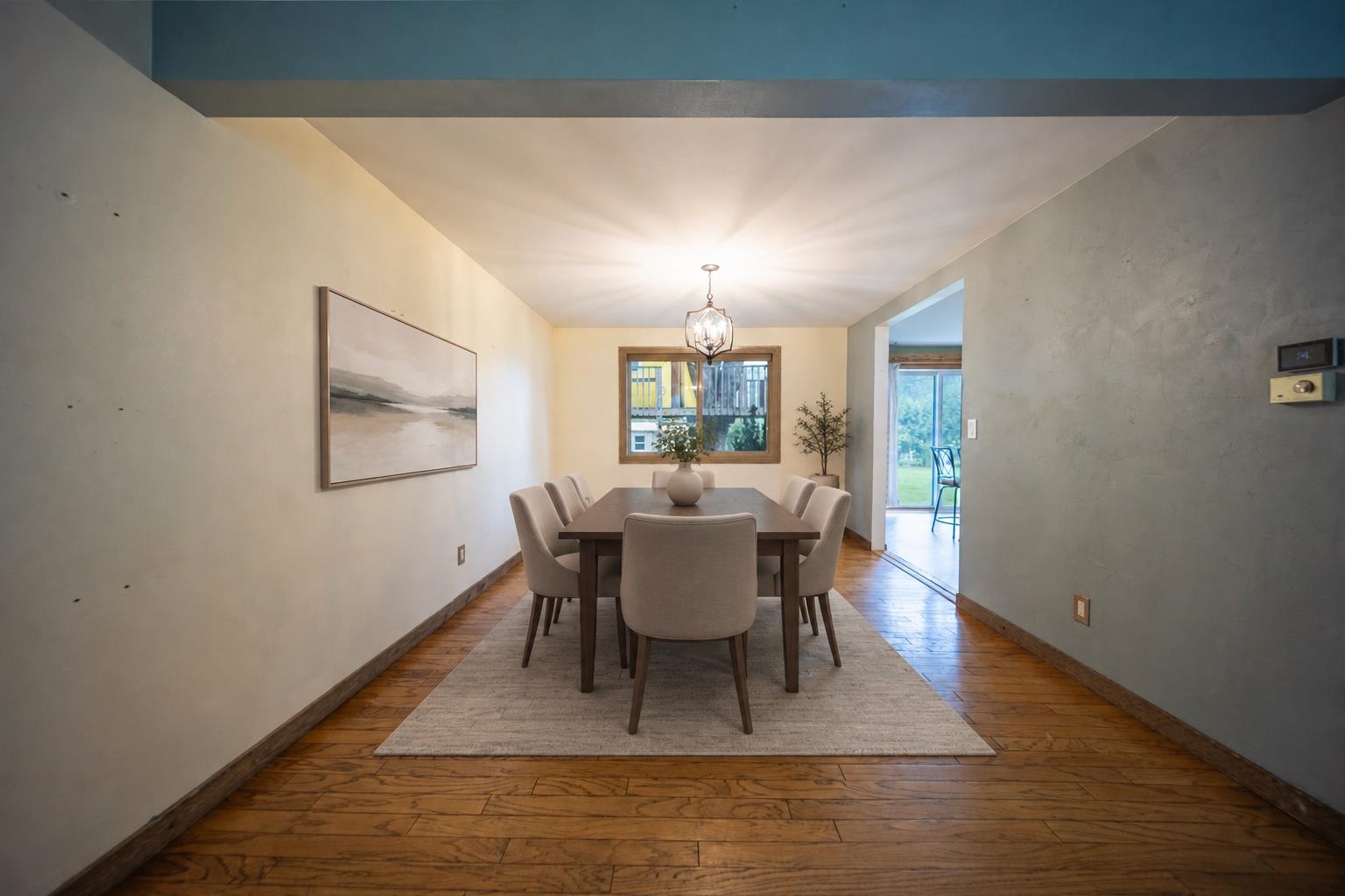 559 HILLTOP Drive