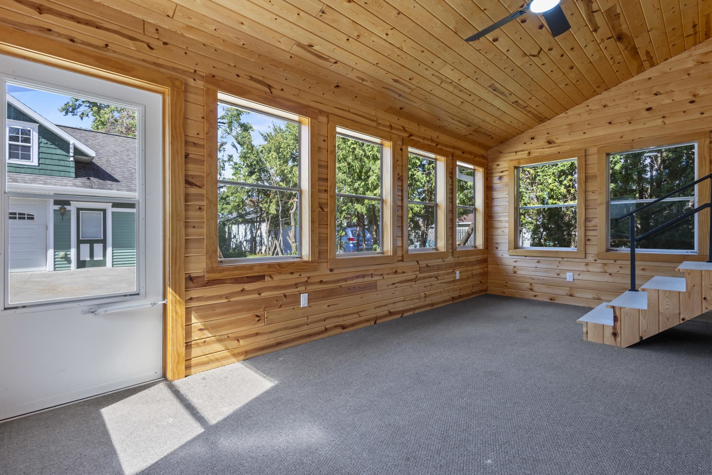 379 NAYMUT Street