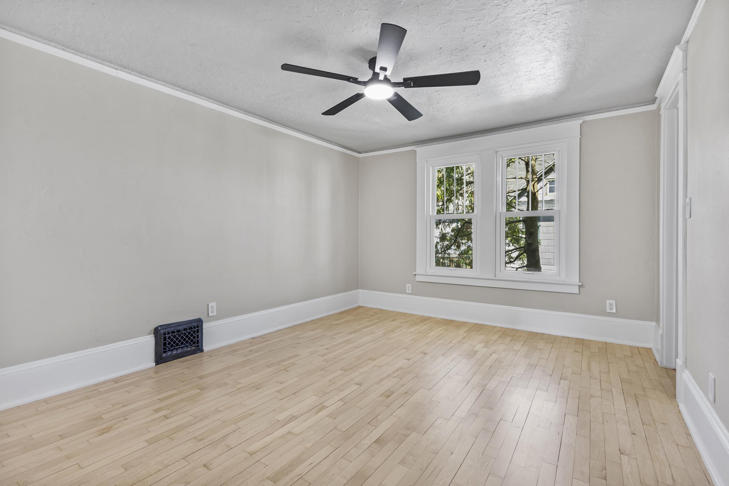 379 NAYMUT Street