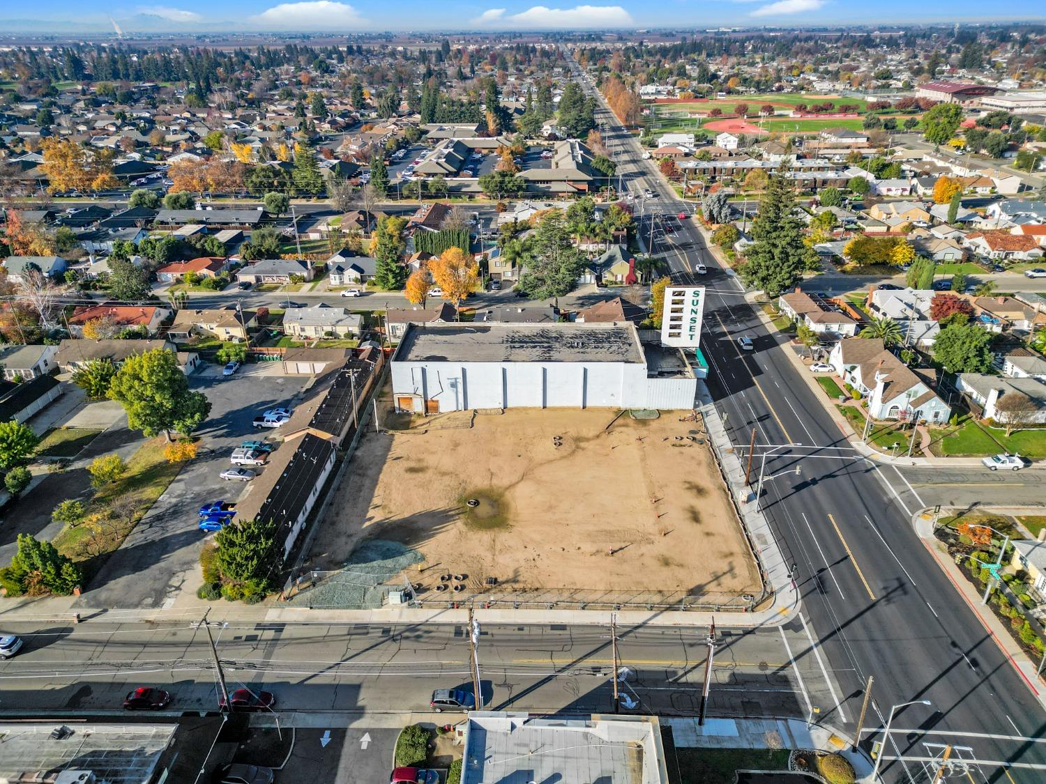 1110 W Lodi Avenue