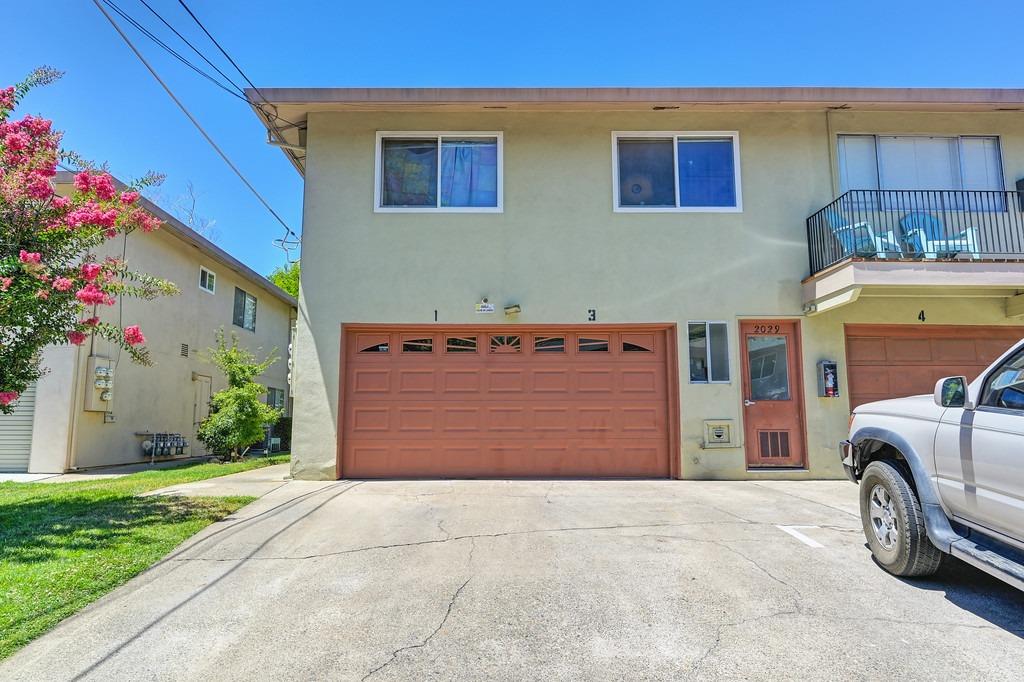 2029 Benita Drive 3