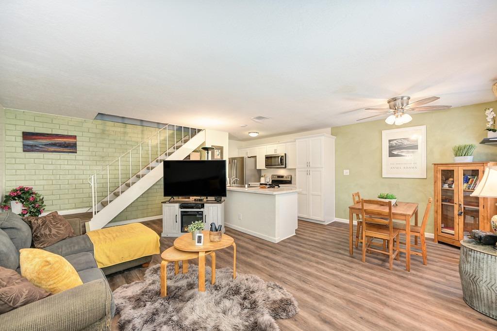 2029 Benita Drive 3
