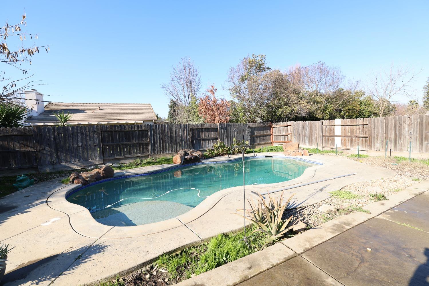 853 Elk Hills Drive