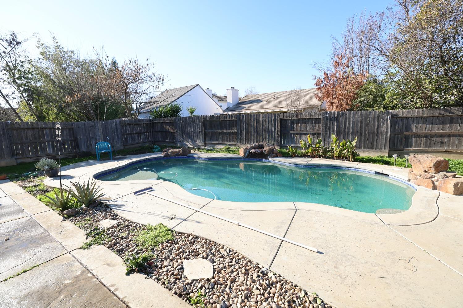 853 Elk Hills Drive