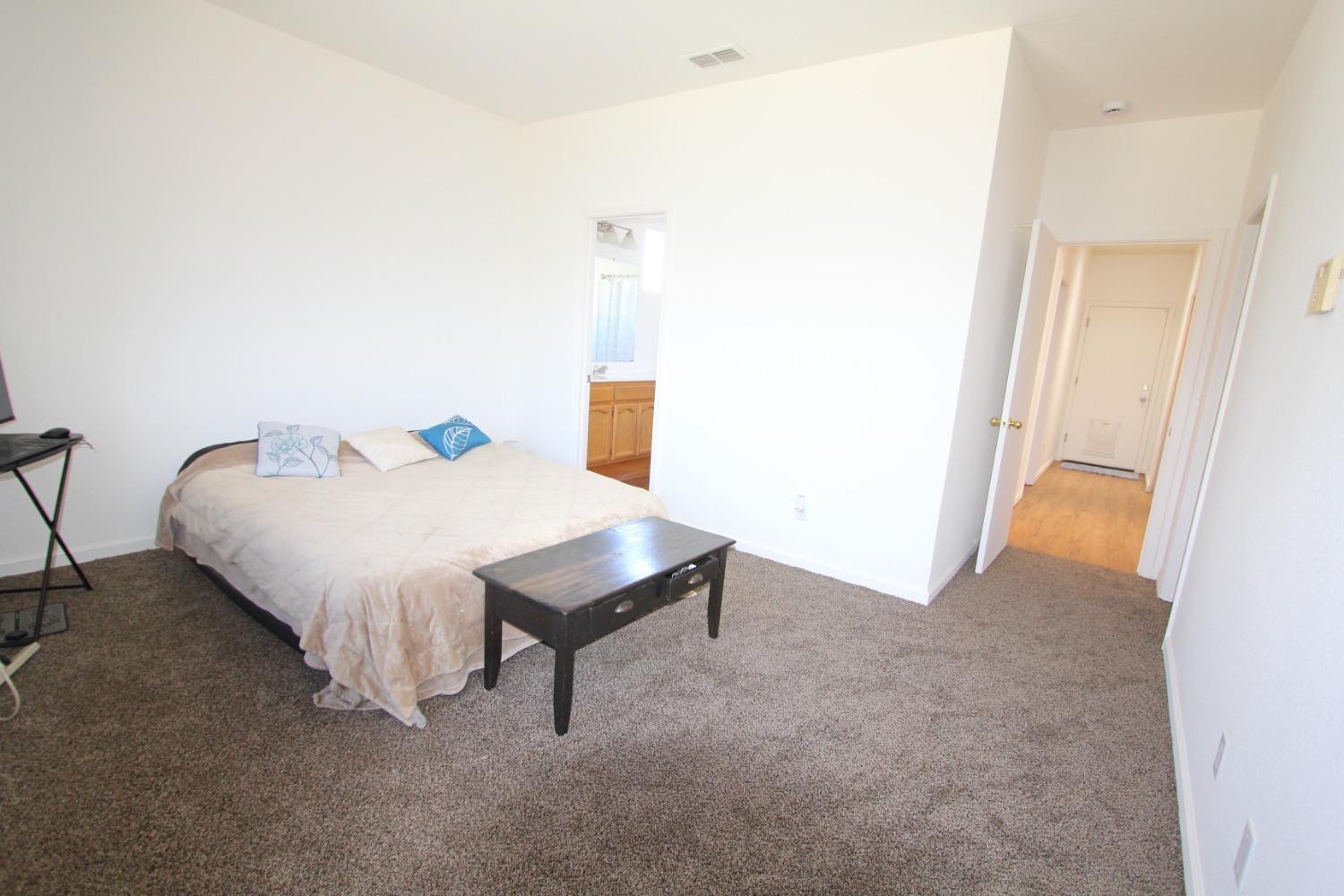 853 Elk Hills Drive