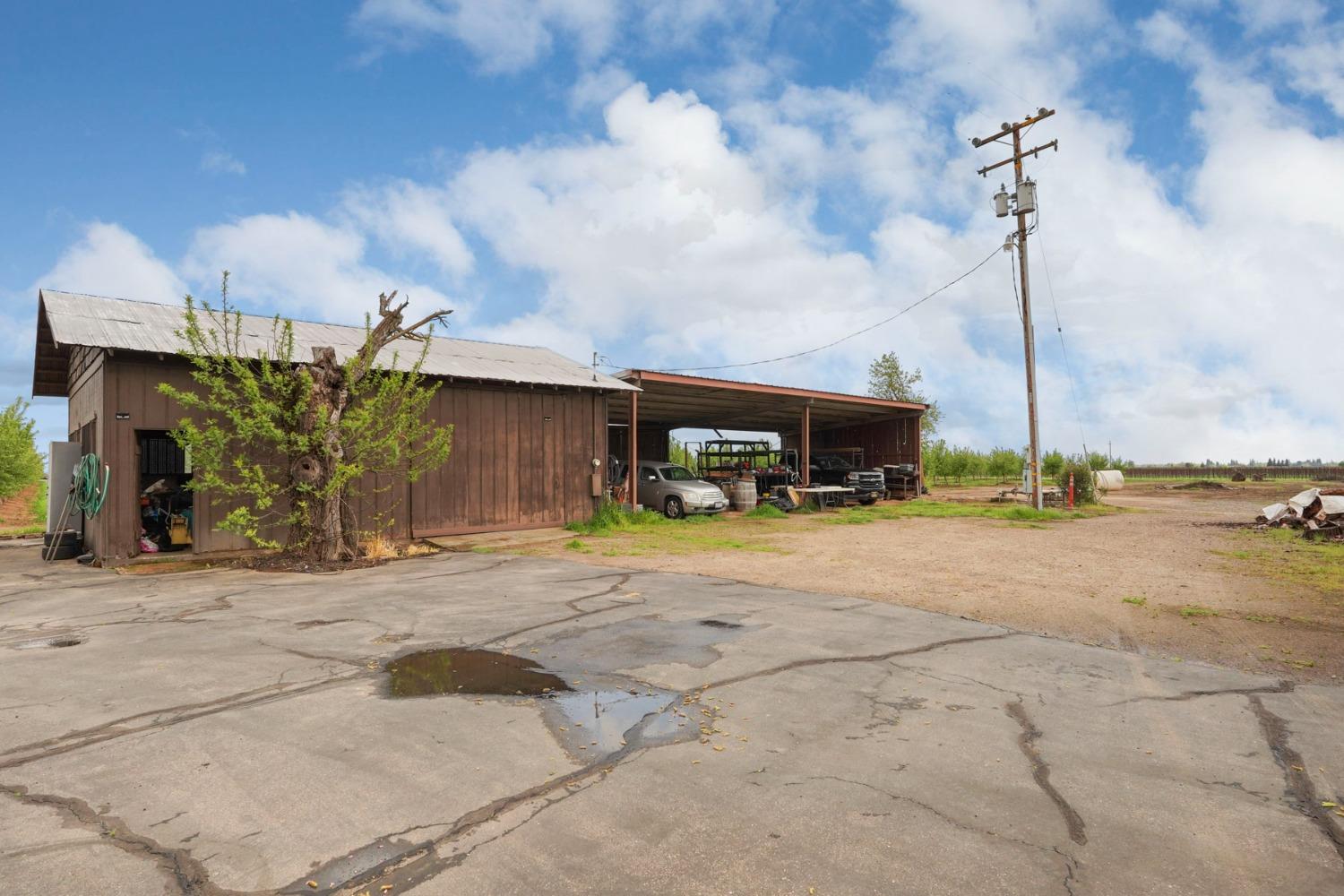 1080 E Peltier Road