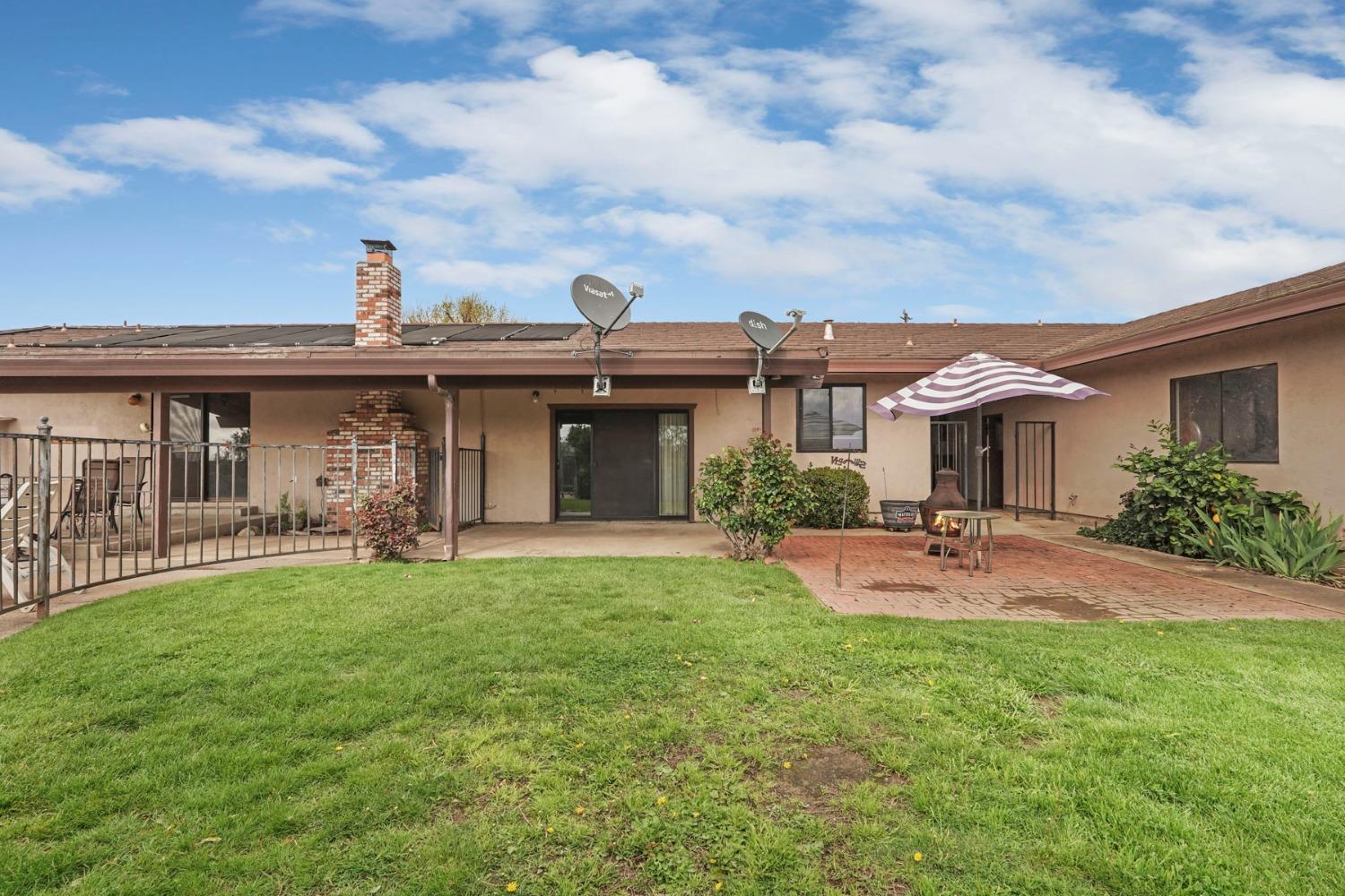 1080 E Peltier Road