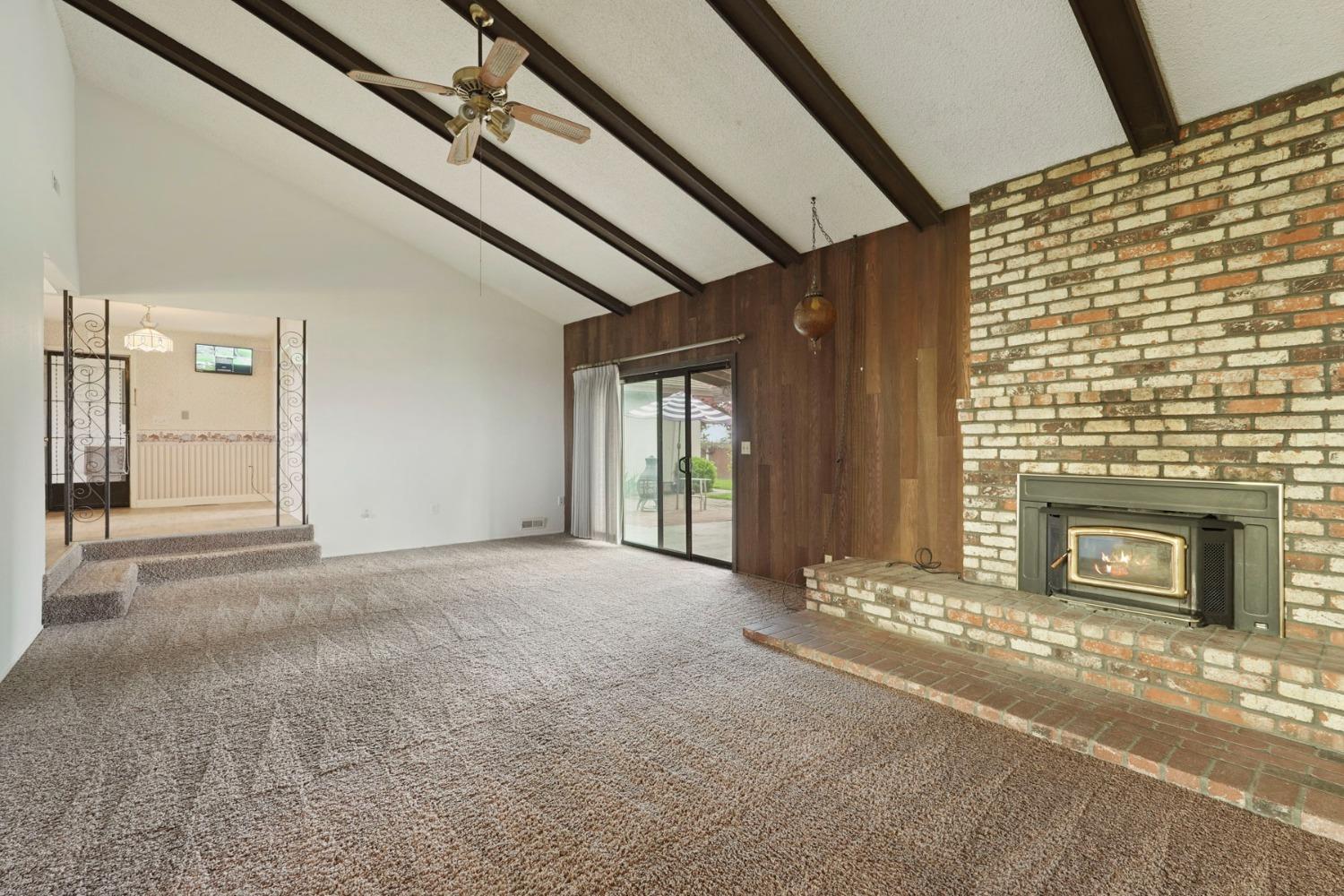 1080 E Peltier Road