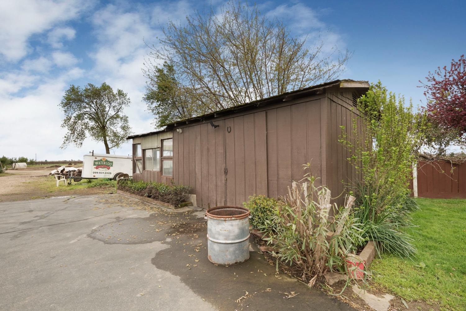 1080 E Peltier Road