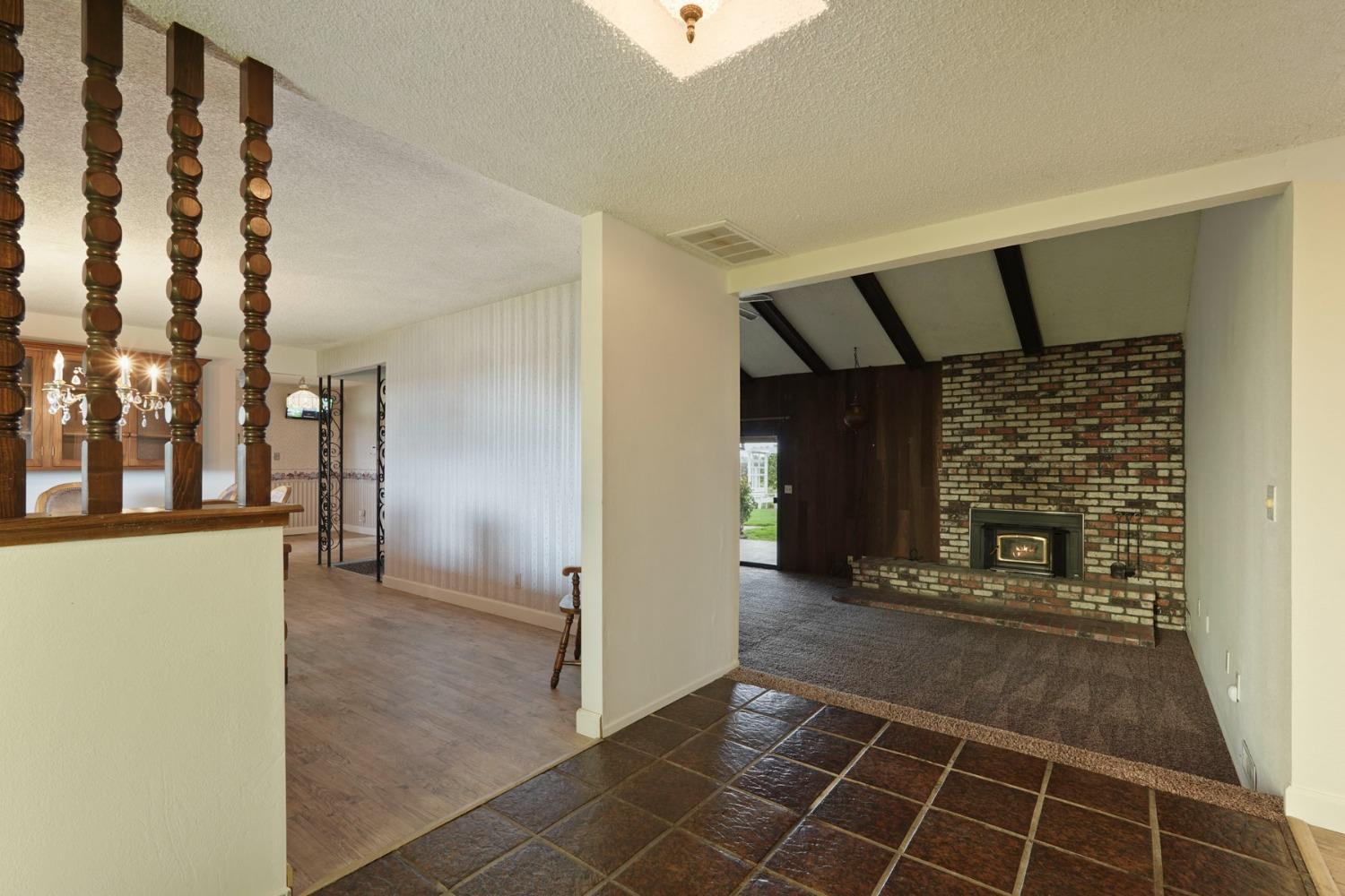 1080 E Peltier Road