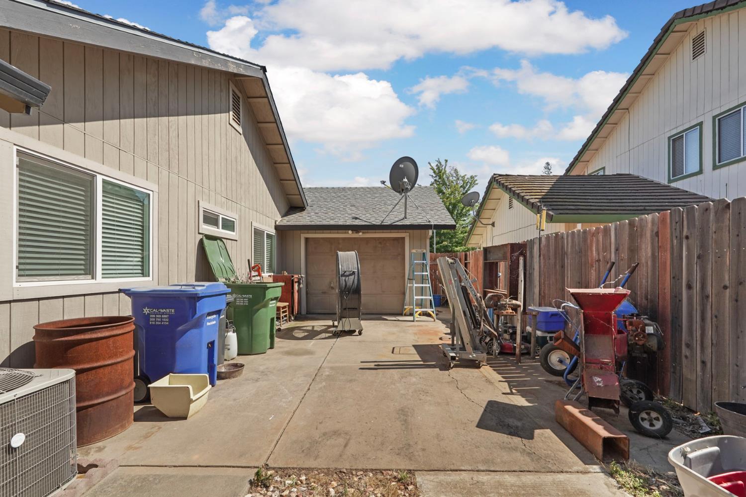 211 Wren Drive