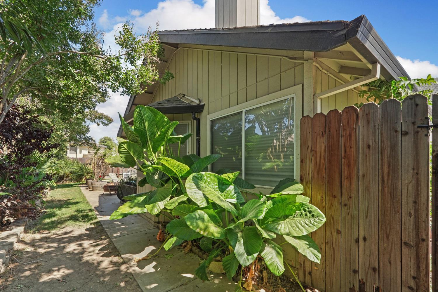 211 Wren Drive