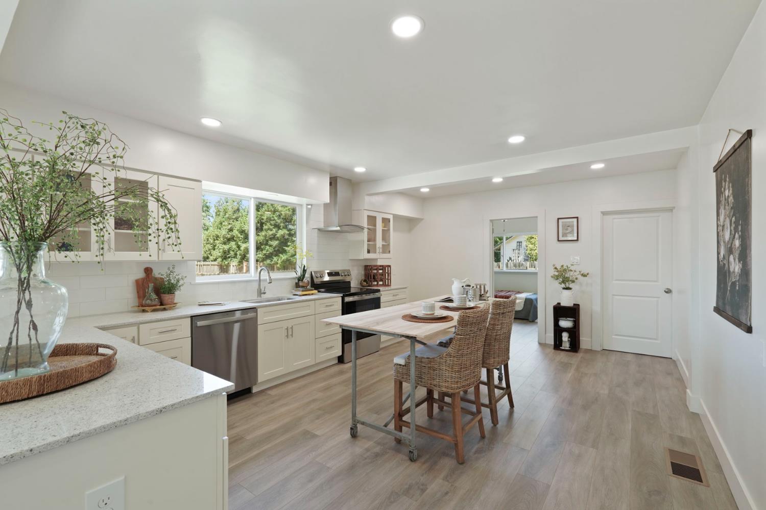 12768 Bergeron Road
