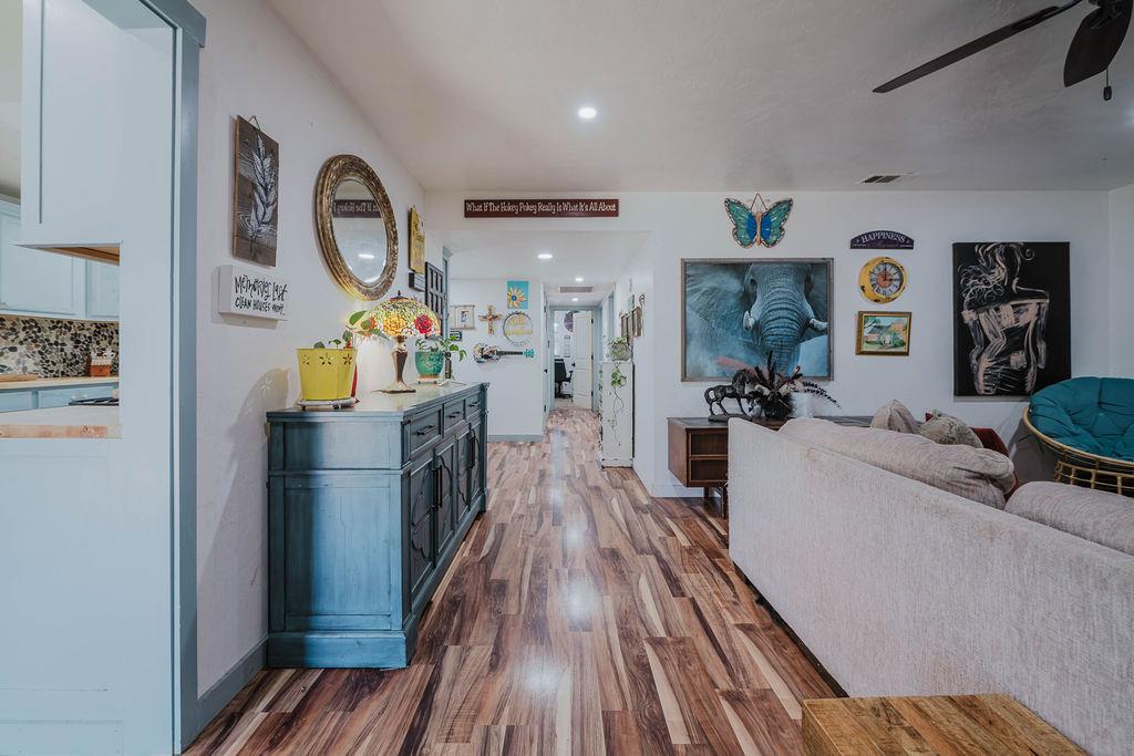 800 S Crescent Avenue