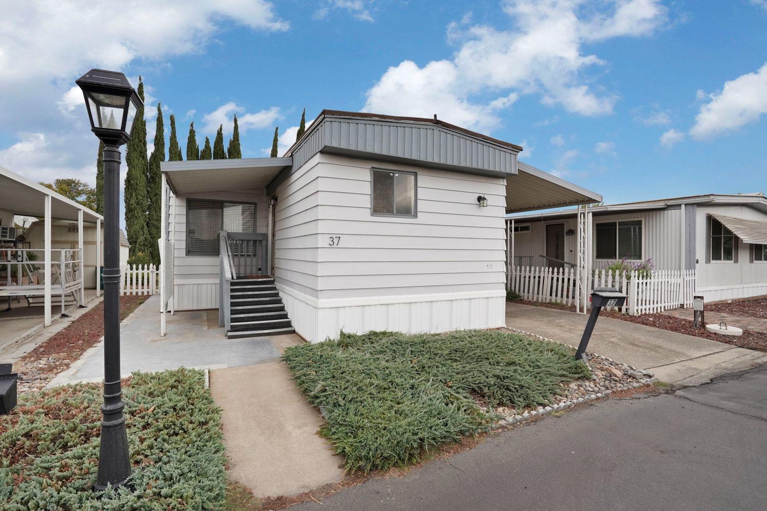 11662 N Ham Lane 37