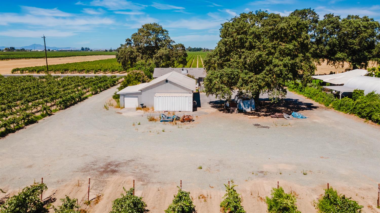 15840 N Devries Road 15740