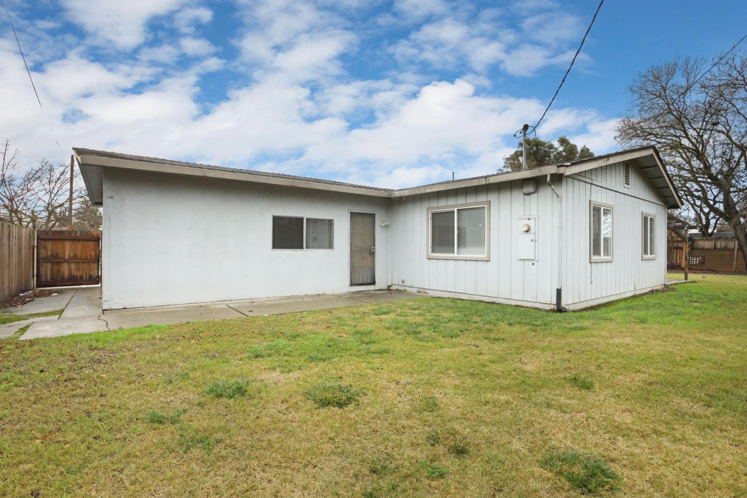 9033 Santa Maria Way