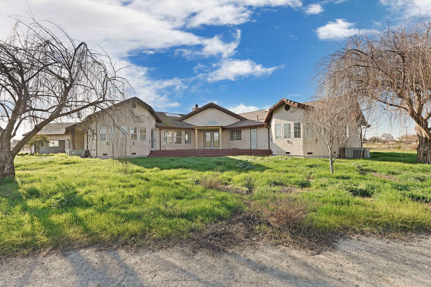 16321 Wing Levee Road