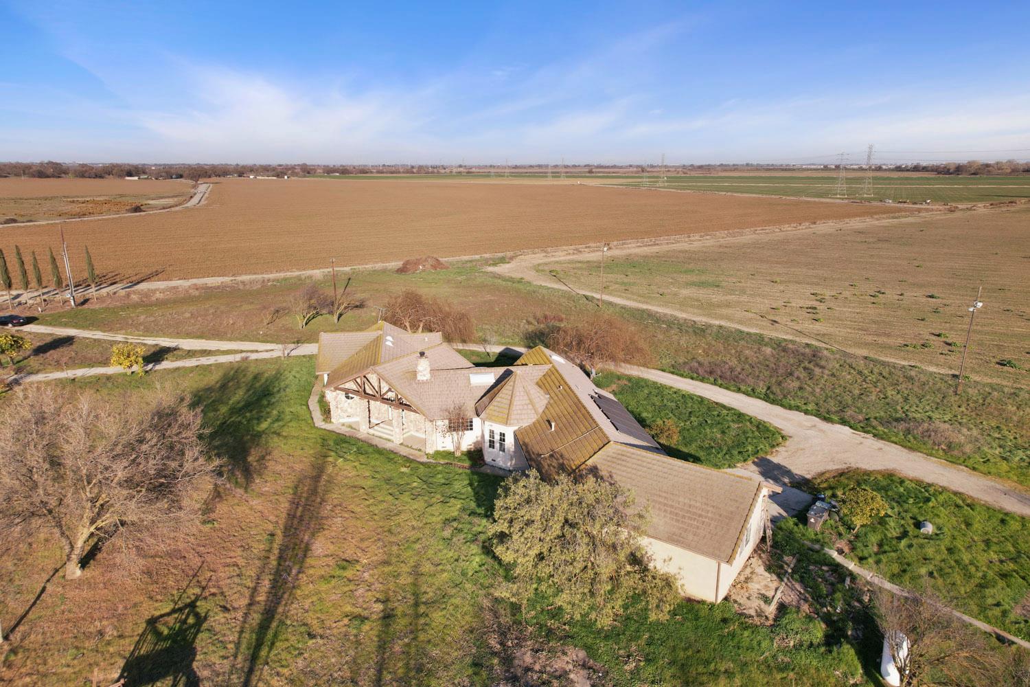 16321 Wing Levee Road