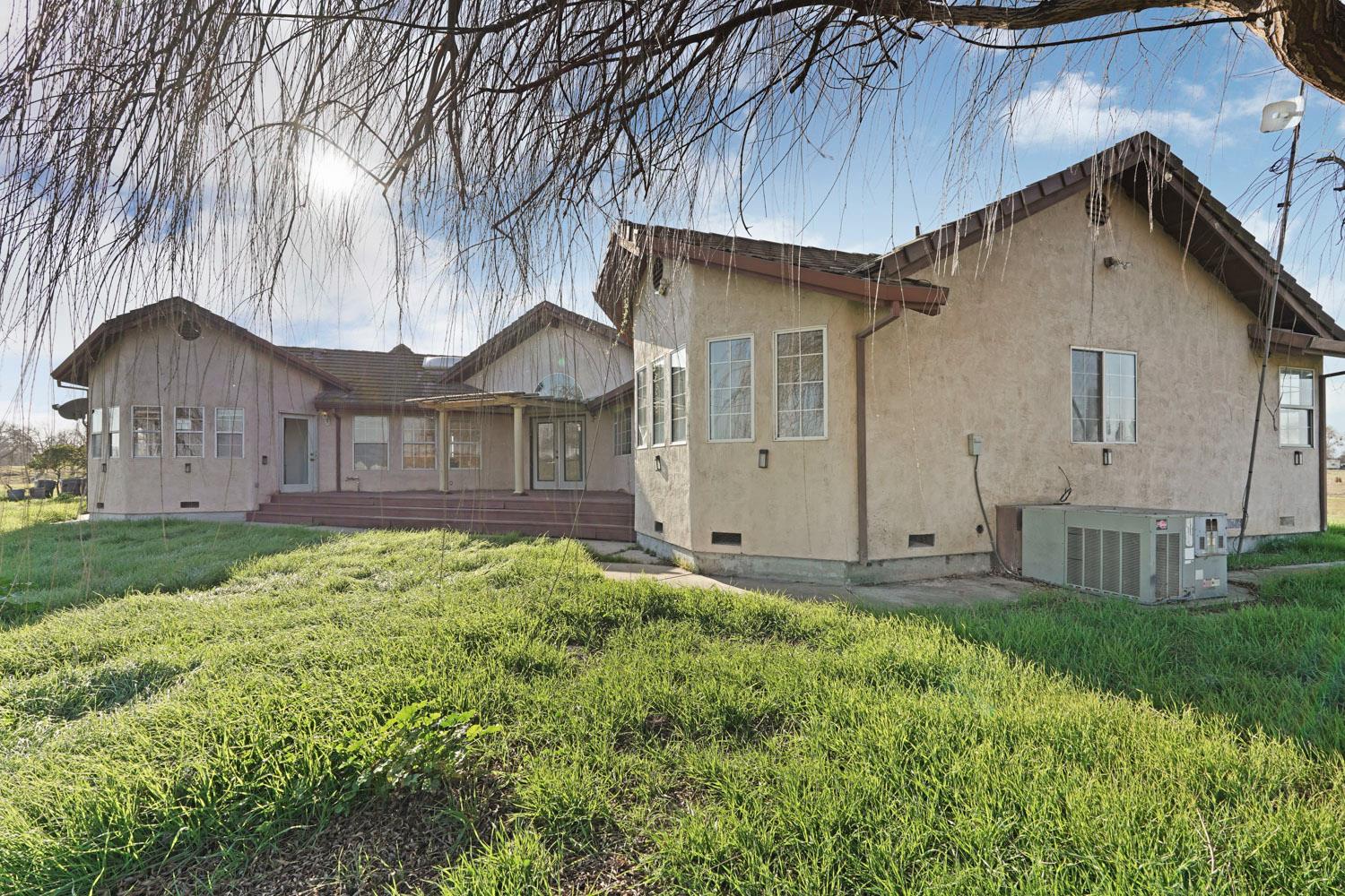 16321 Wing Levee Road