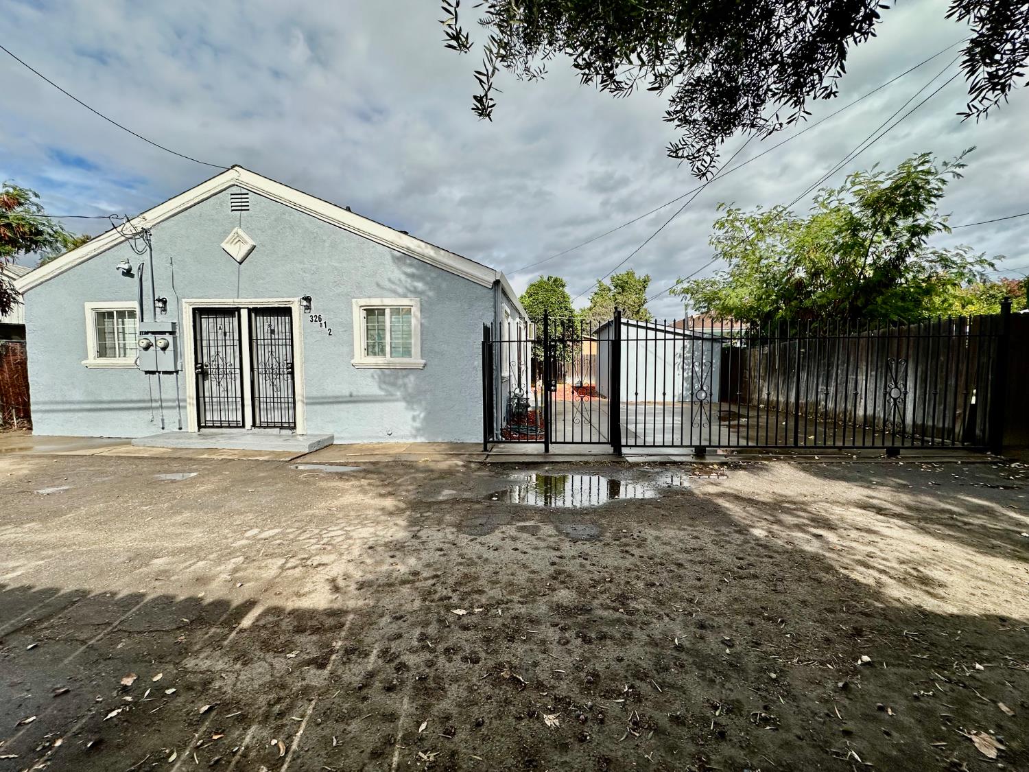 326 Eden Street