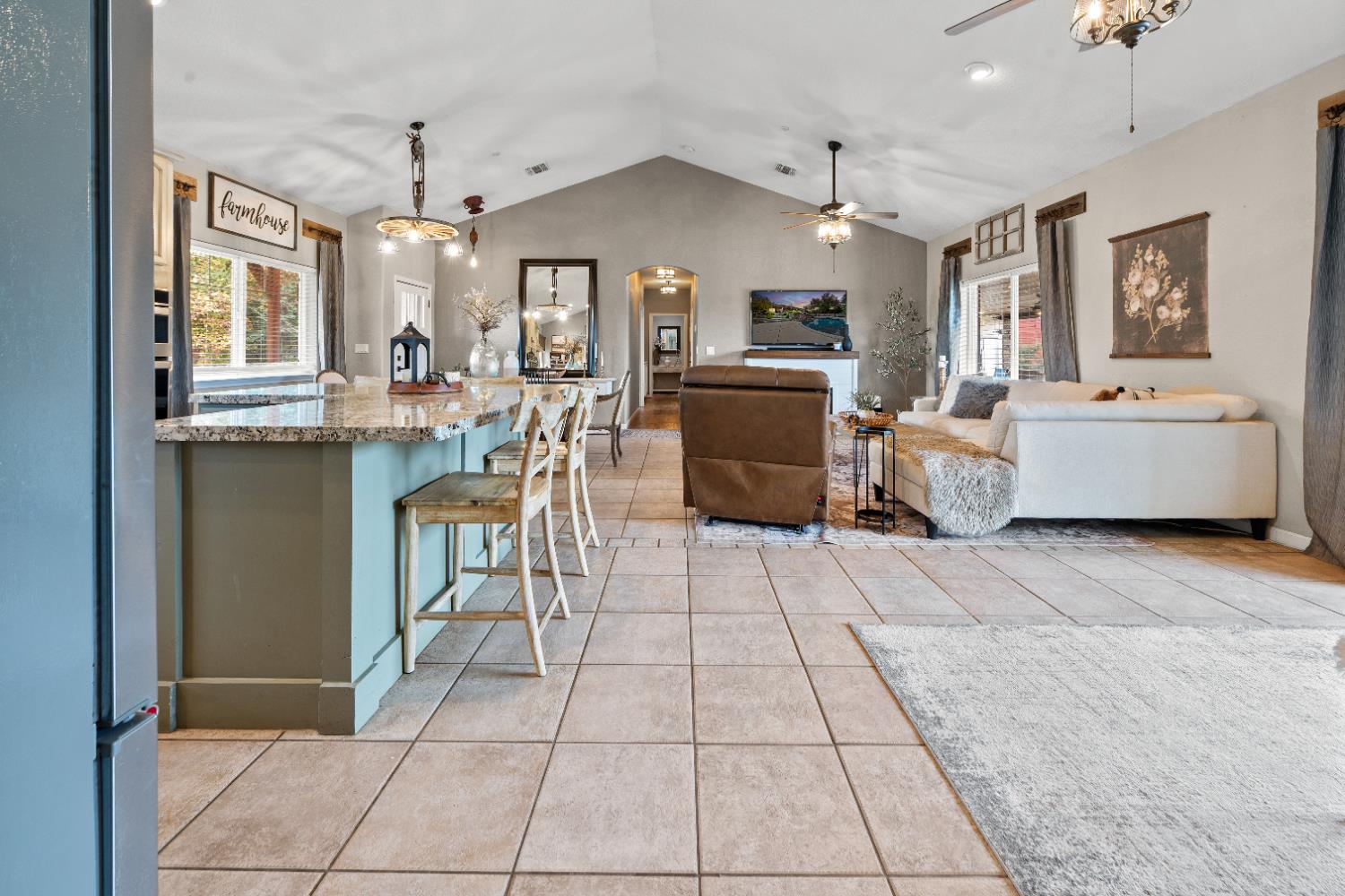12540 Arabian Lane
