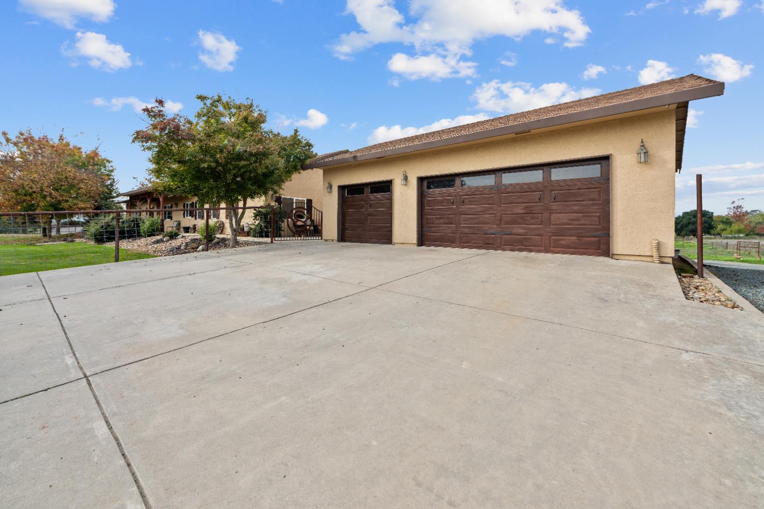 12540 Arabian Lane