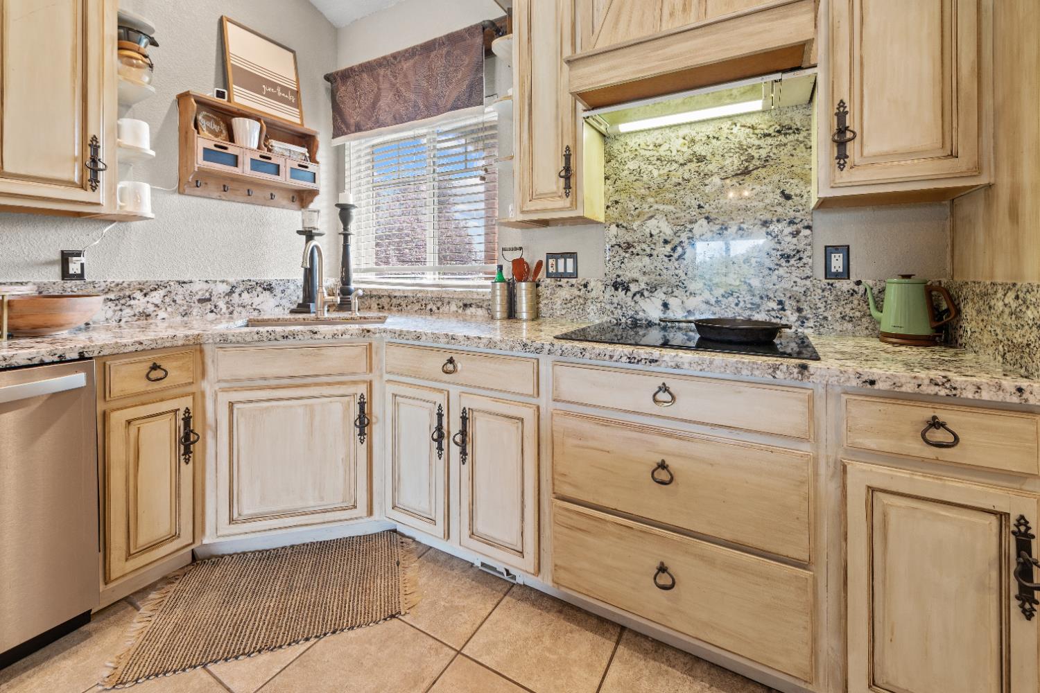12540 Arabian Lane