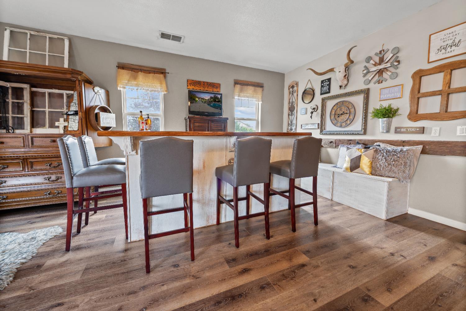 12540 Arabian Lane