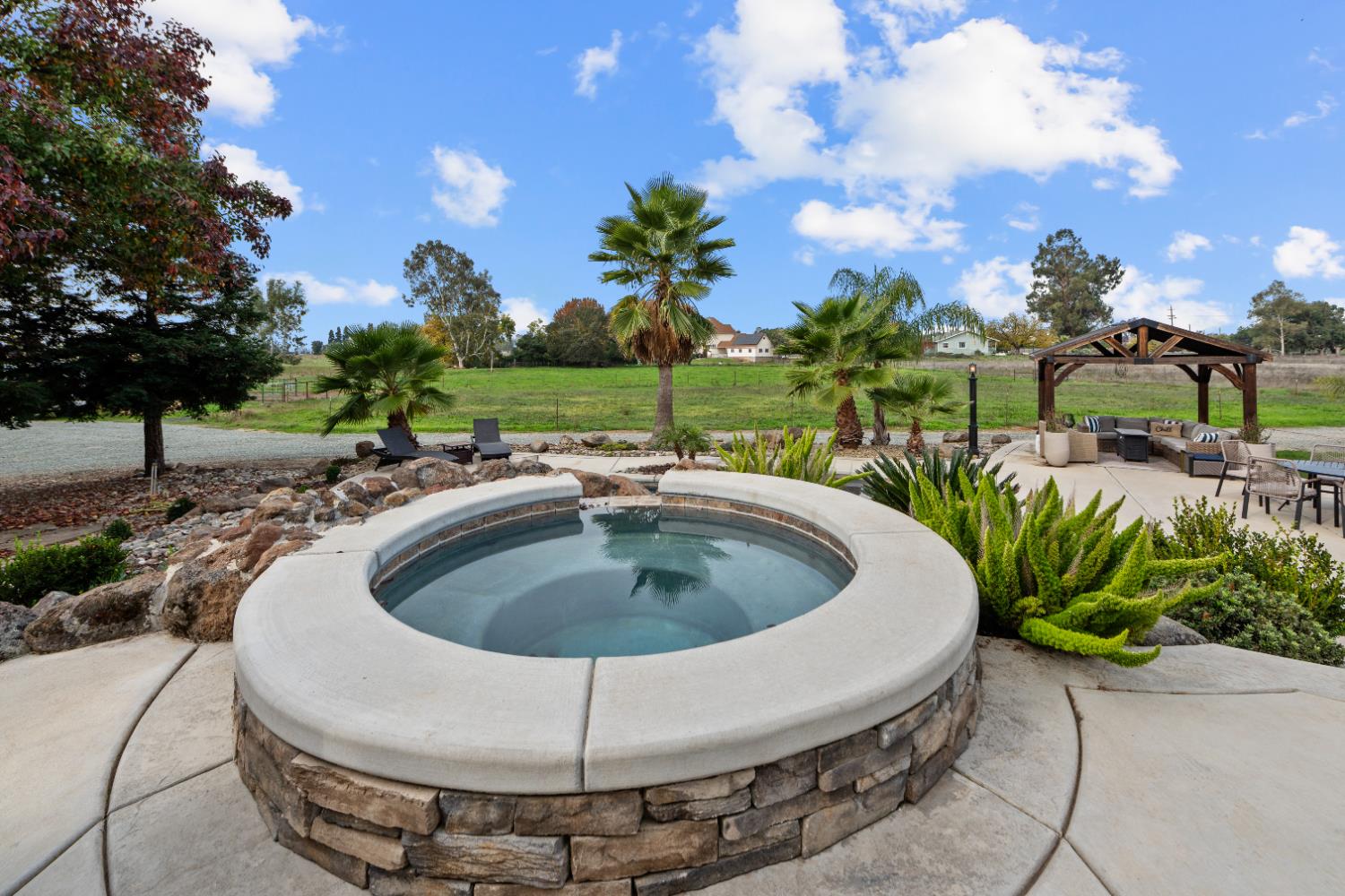 12540 Arabian Lane