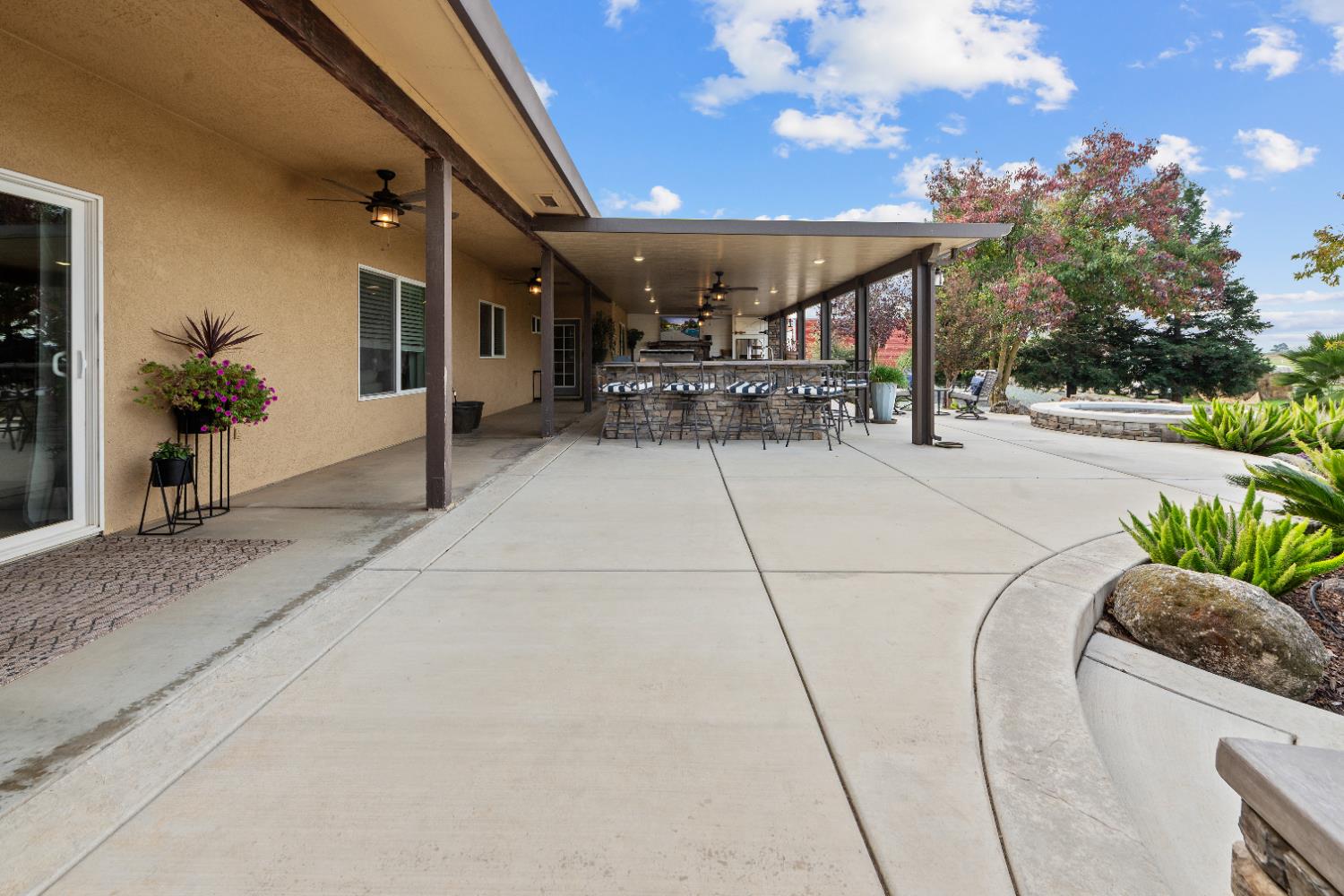 12540 Arabian Lane