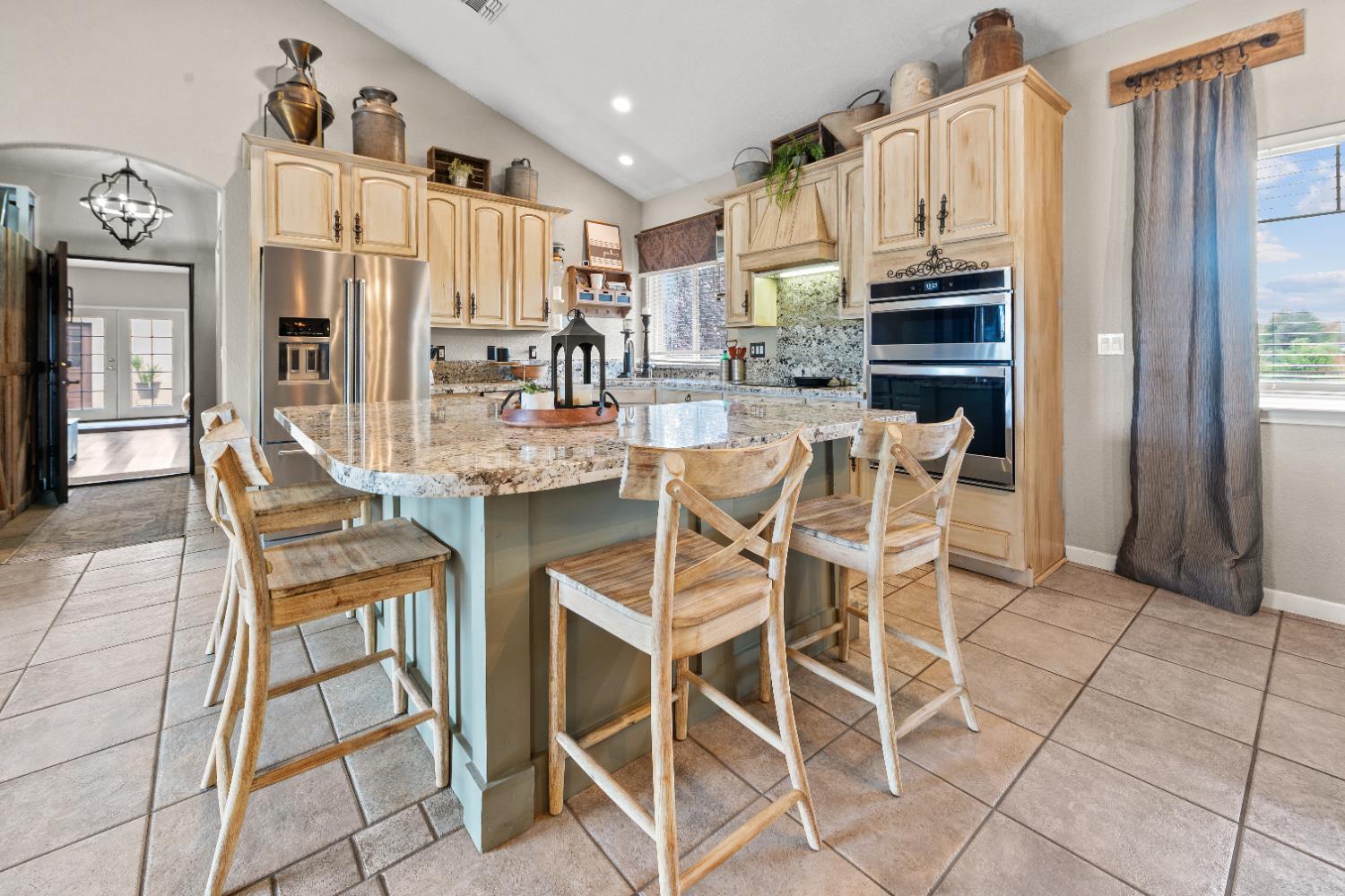 12540 Arabian Lane