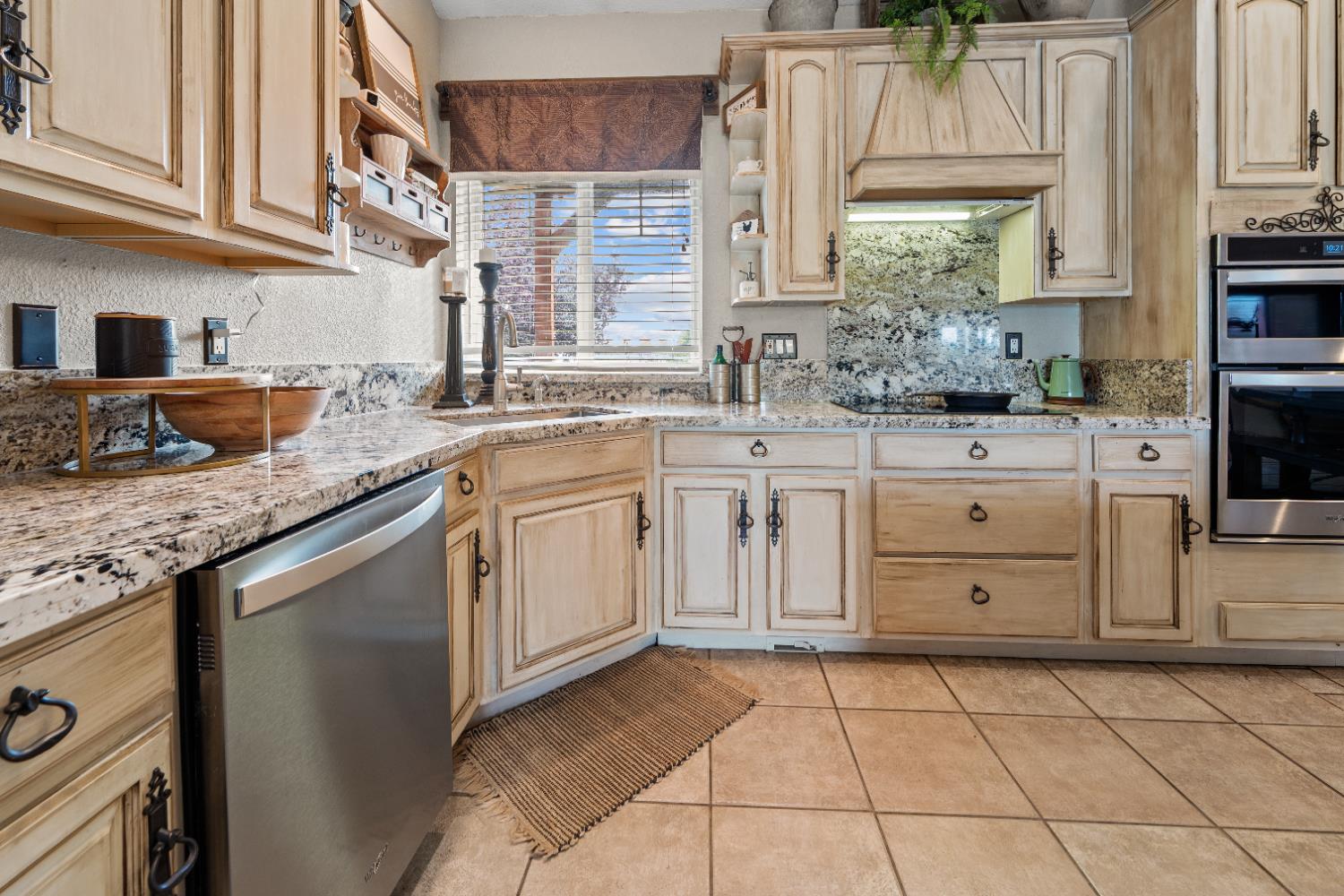 12540 Arabian Lane