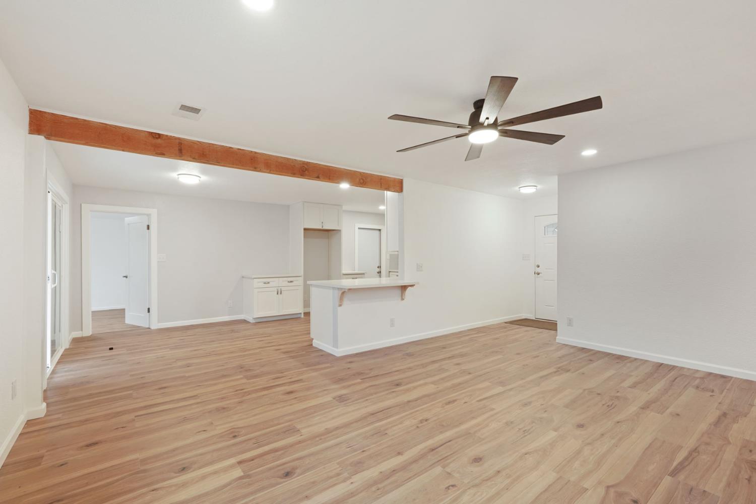 322 W Turner Road