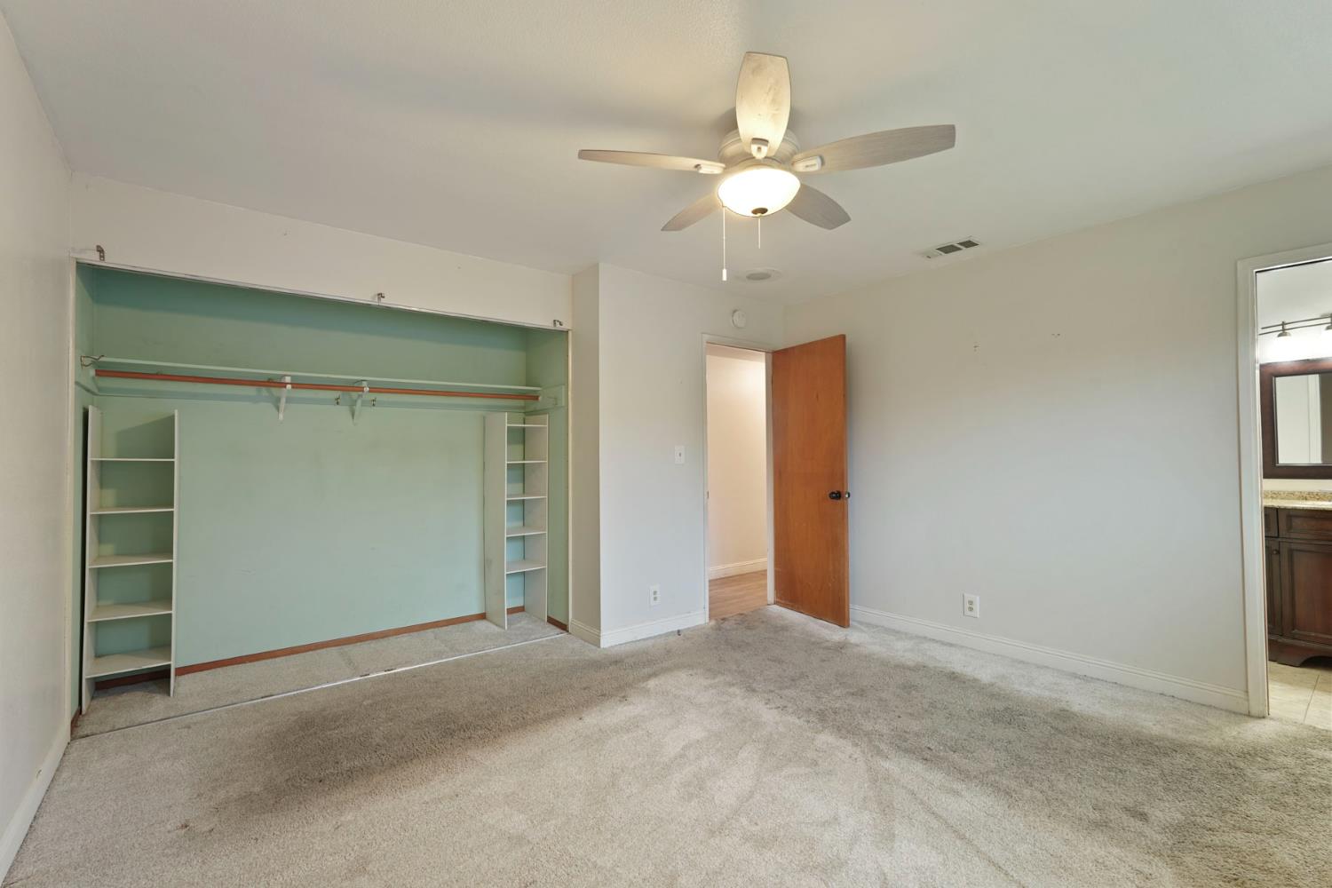 210 Ridge Drive