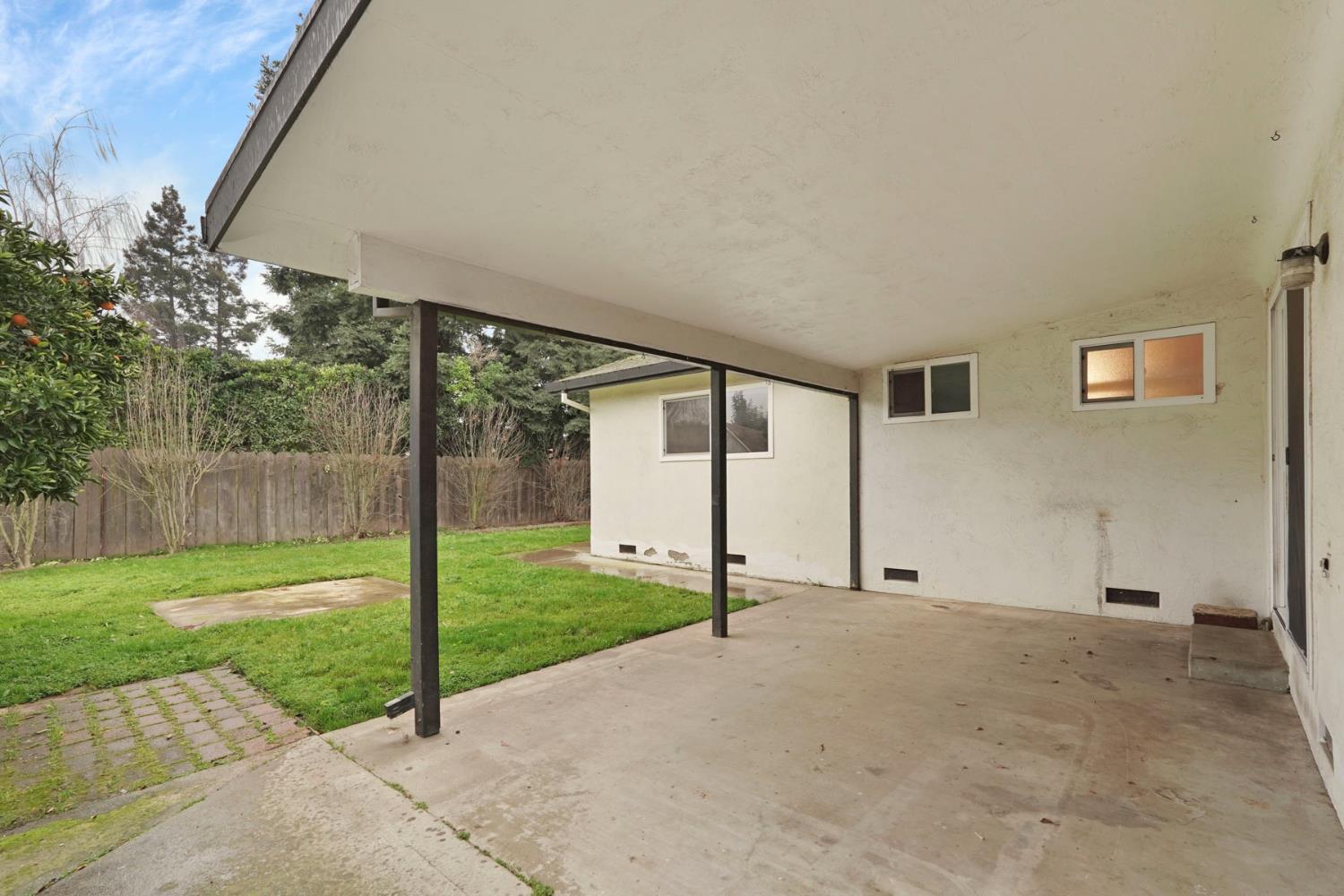 210 Ridge Drive