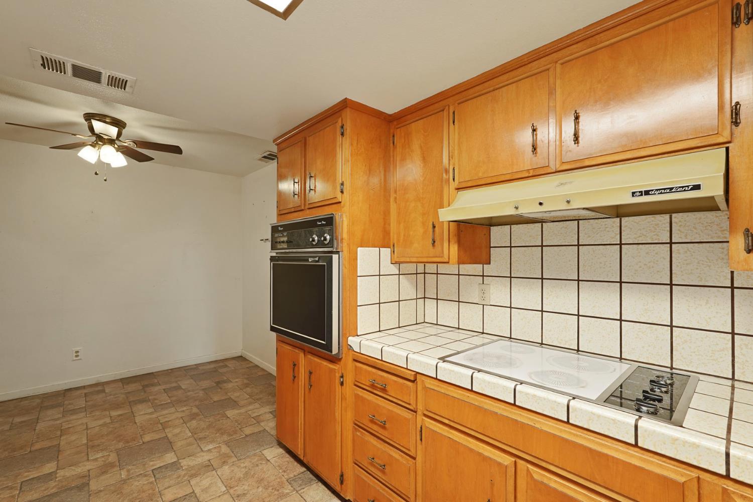 210 Ridge Drive
