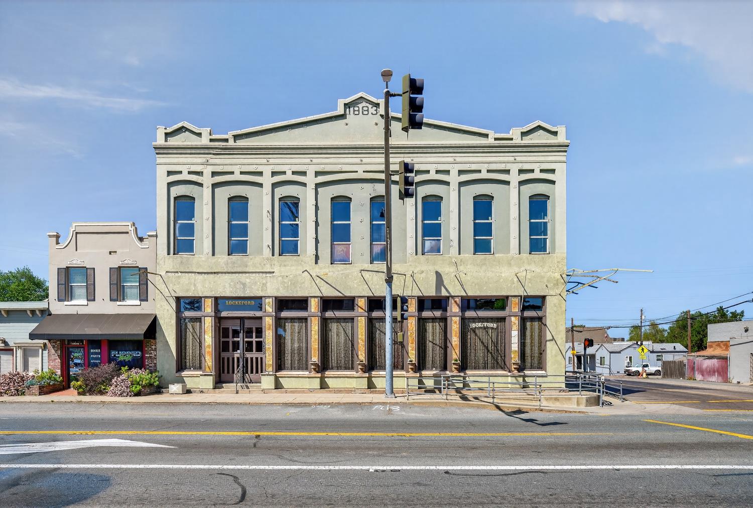 13475 E Highway 88