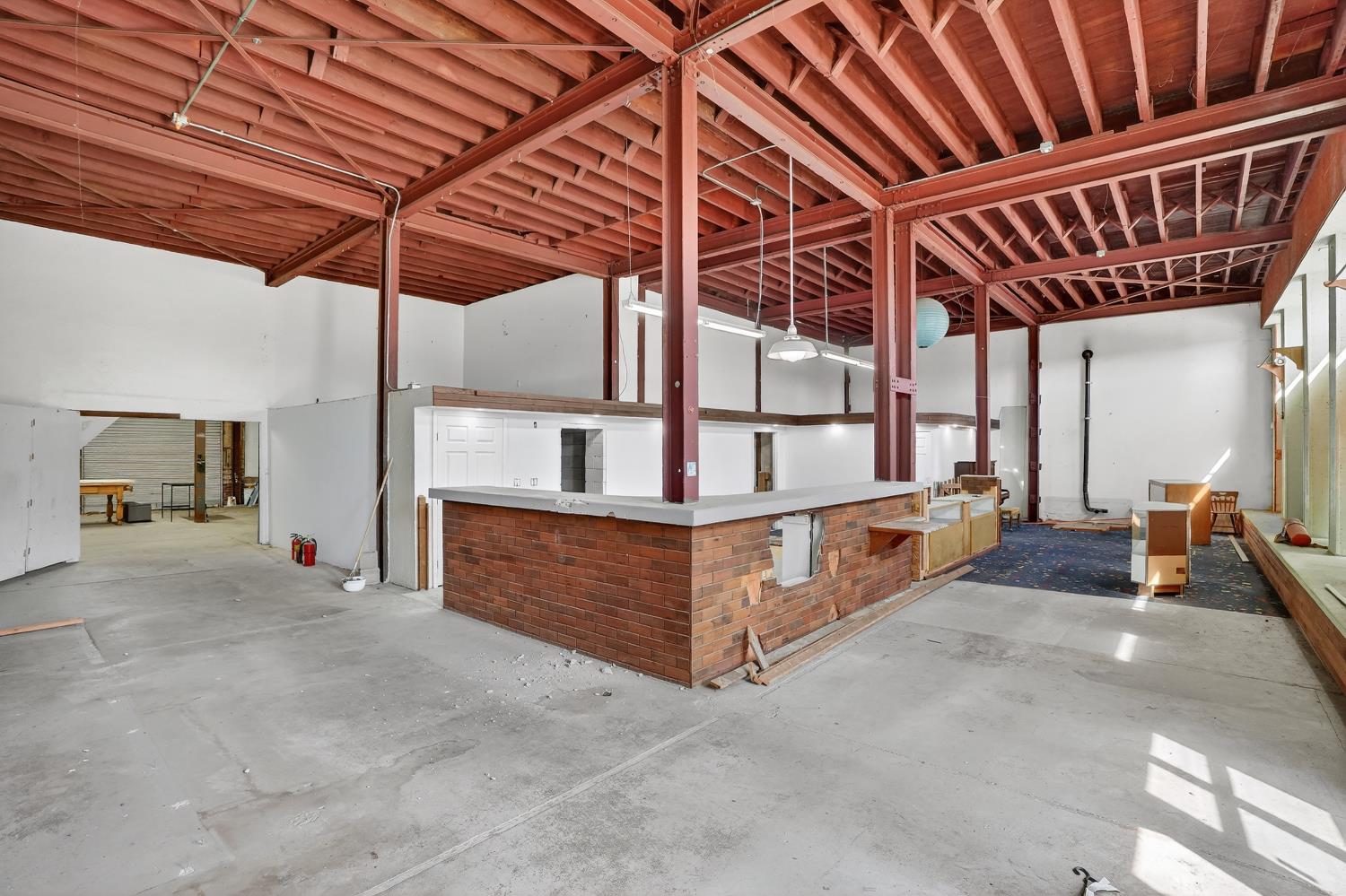 13475 E Highway 88