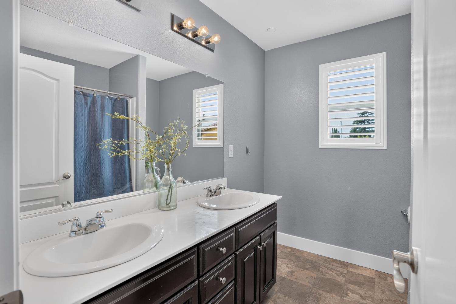 1132 Dorothy Lane